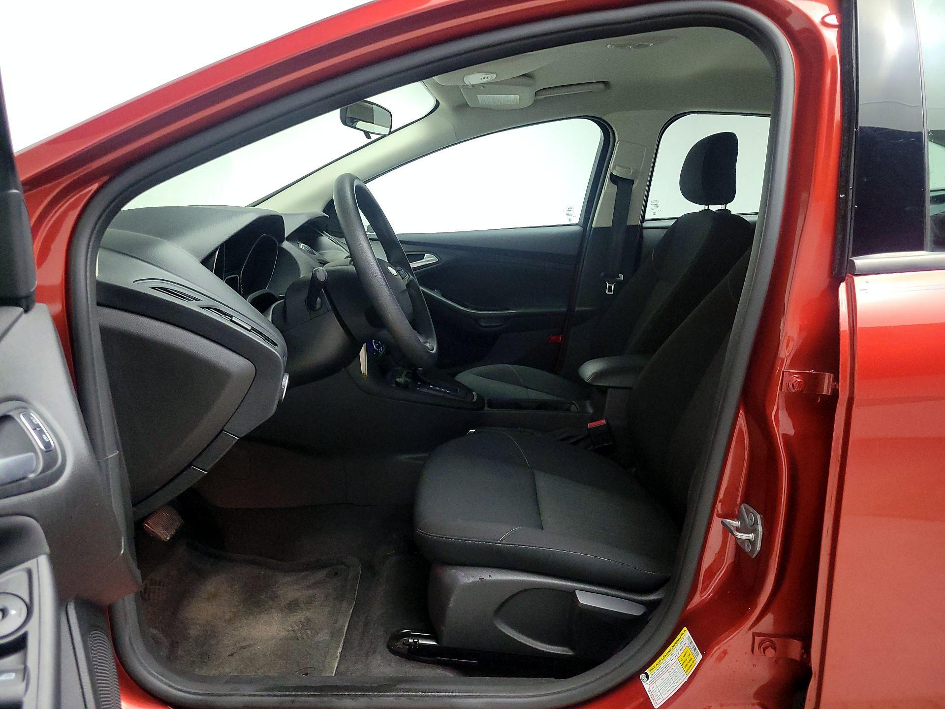 Thumbnail: 2018 Ford Focus - 11