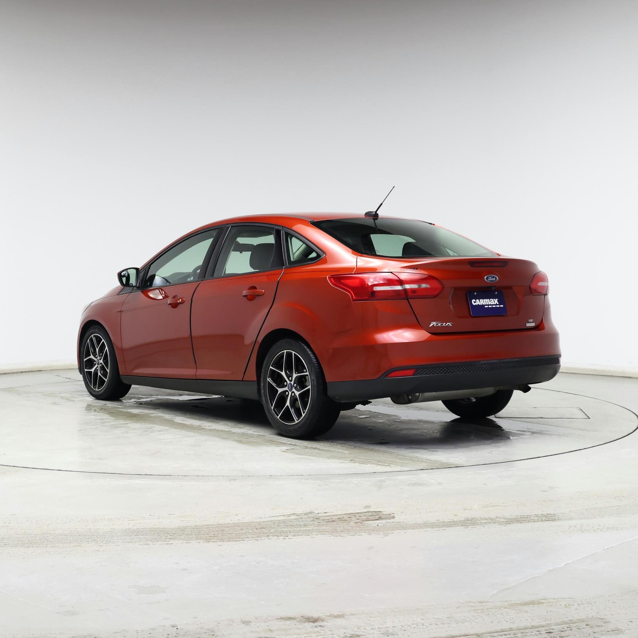 Thumbnail: 2018 Ford Focus - 2