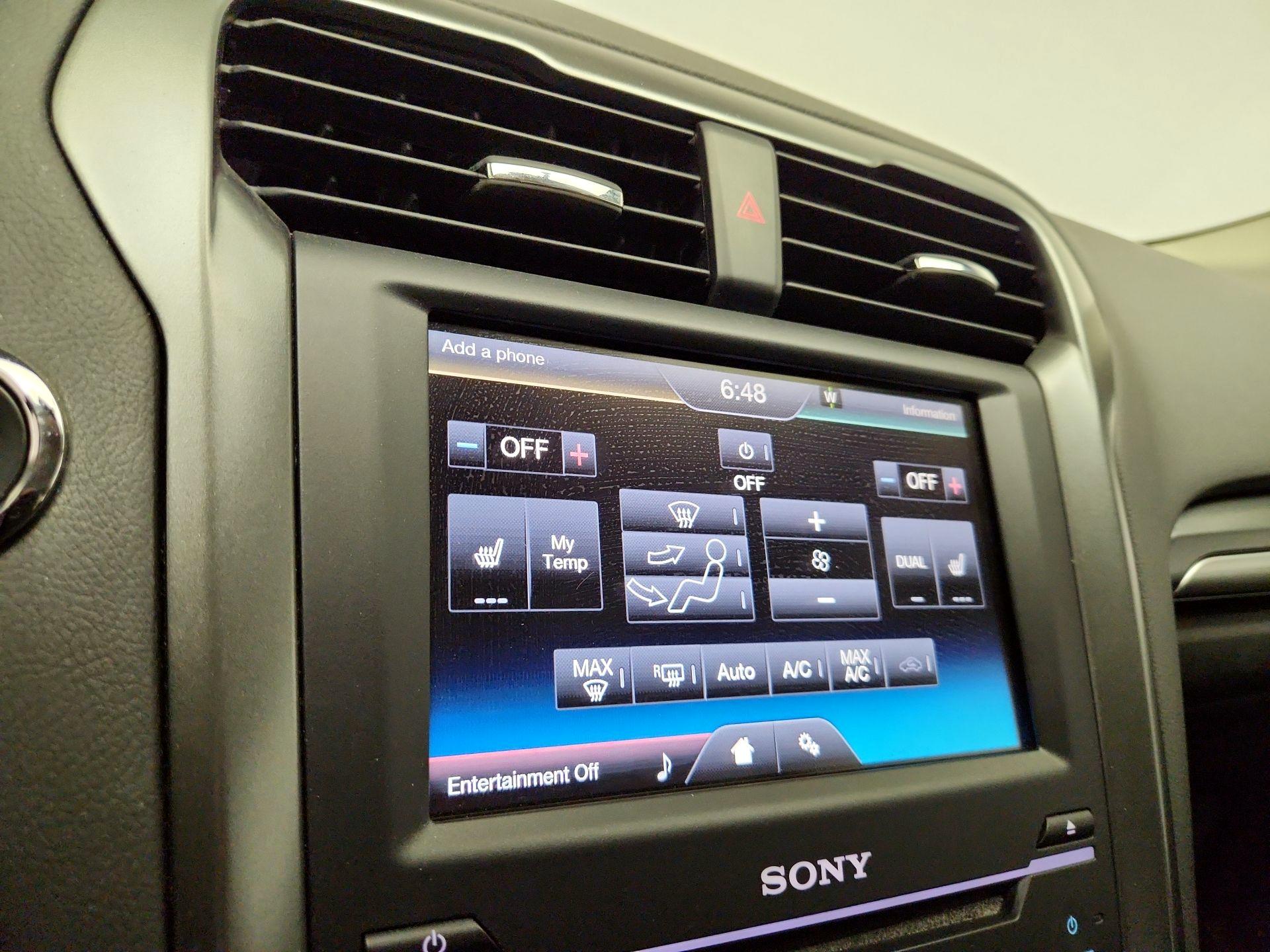 Thumbnail: 2014 Ford Fusion - 16