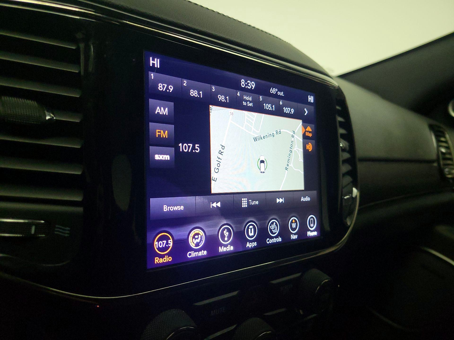 Thumbnail: 2019 Jeep Grand Cherokee - 16