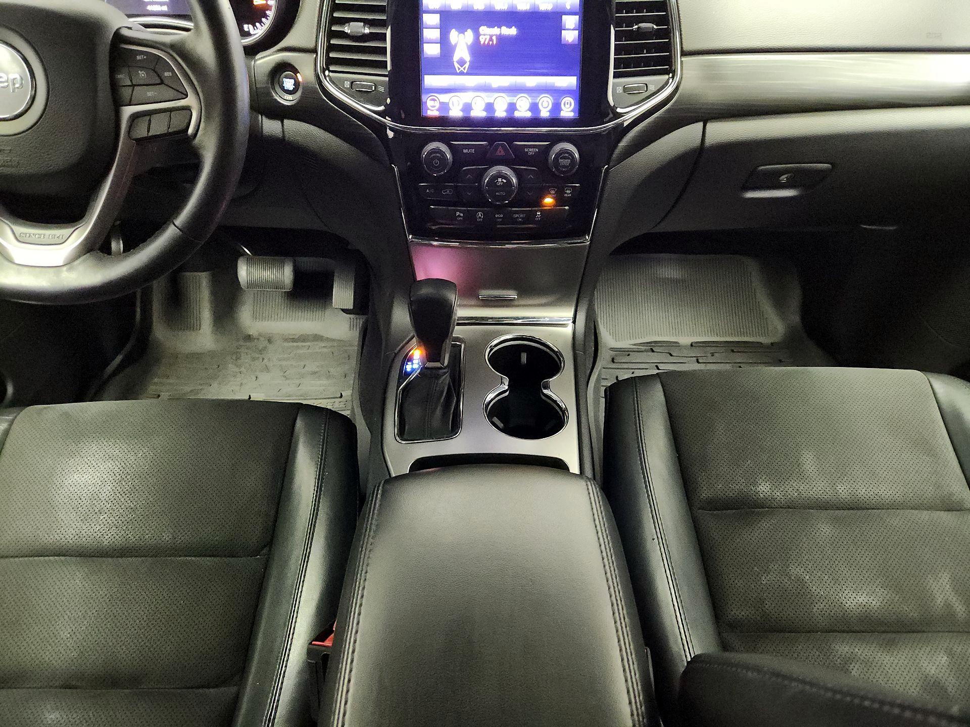 Thumbnail: 2019 Jeep Grand Cherokee - 18