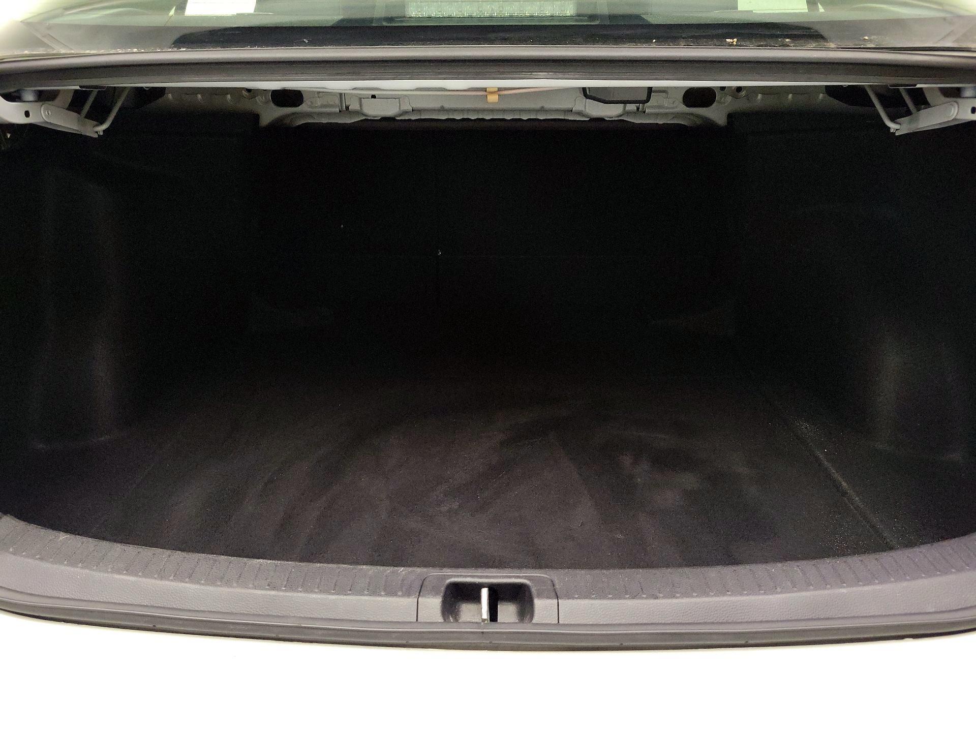 Thumbnail: 2024 Toyota Corolla - 20