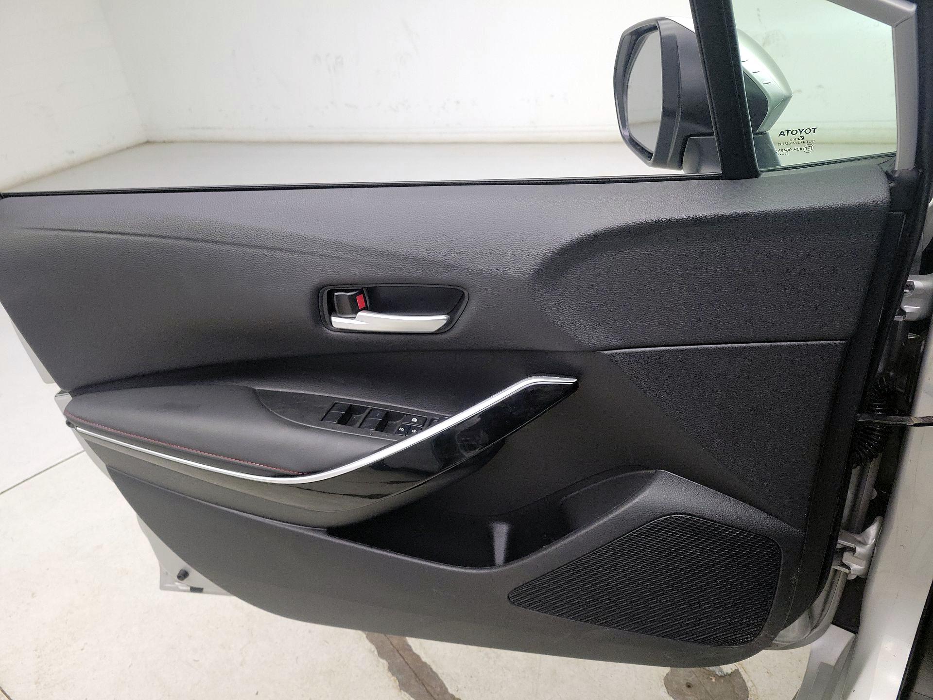 Thumbnail: 2023 Toyota Corolla - 12