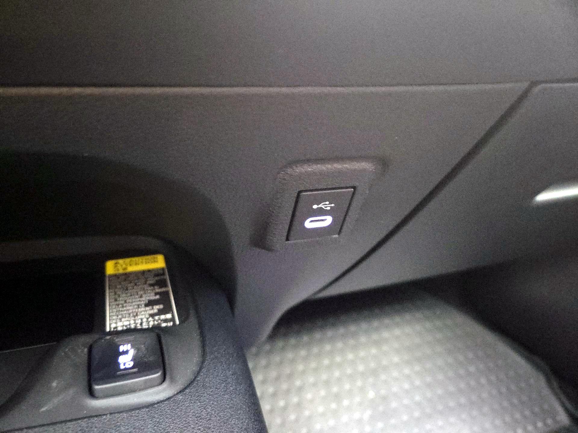 Thumbnail: 2023 Toyota Corolla - 18