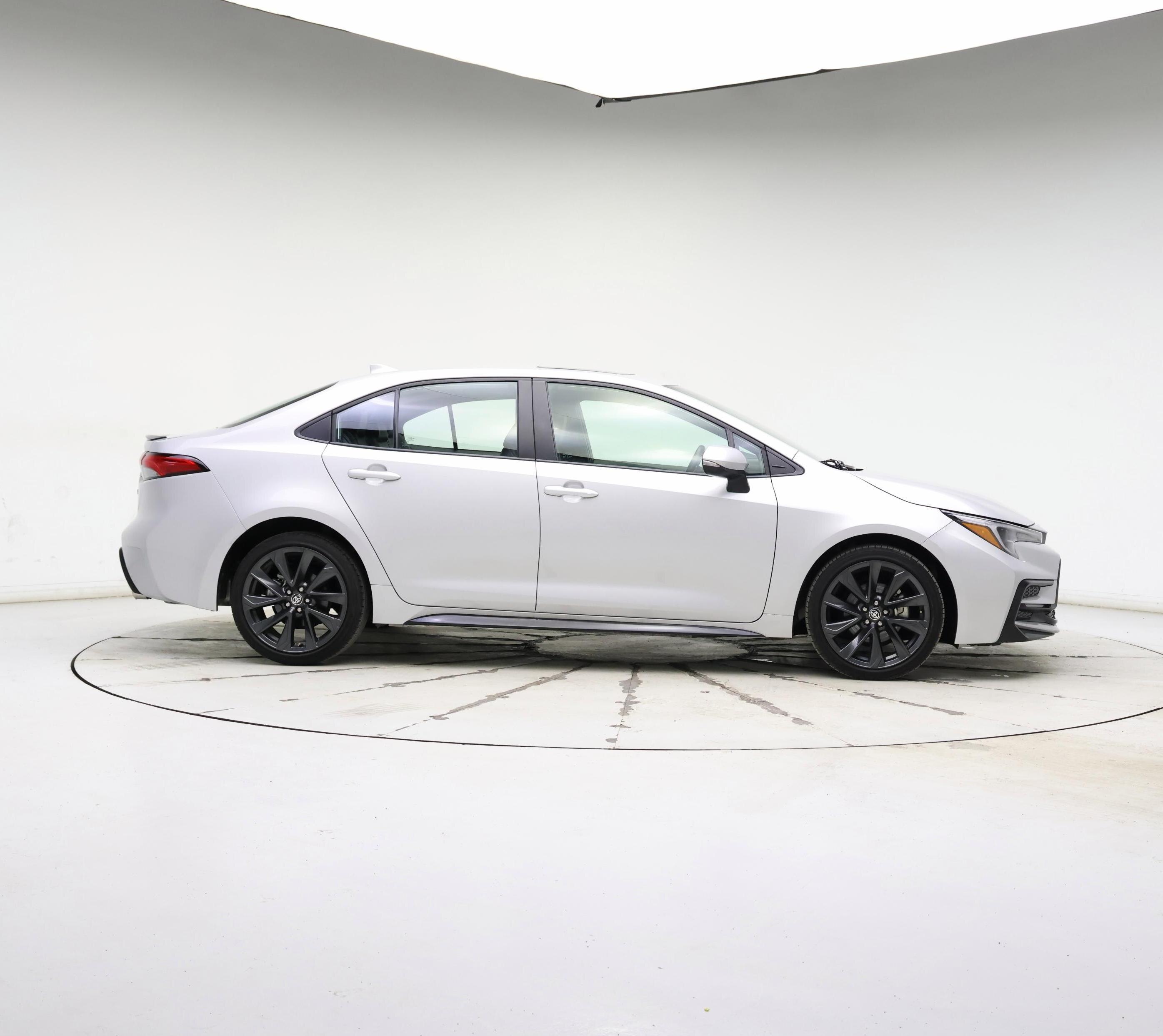 Thumbnail: 2023 Toyota Corolla - 7