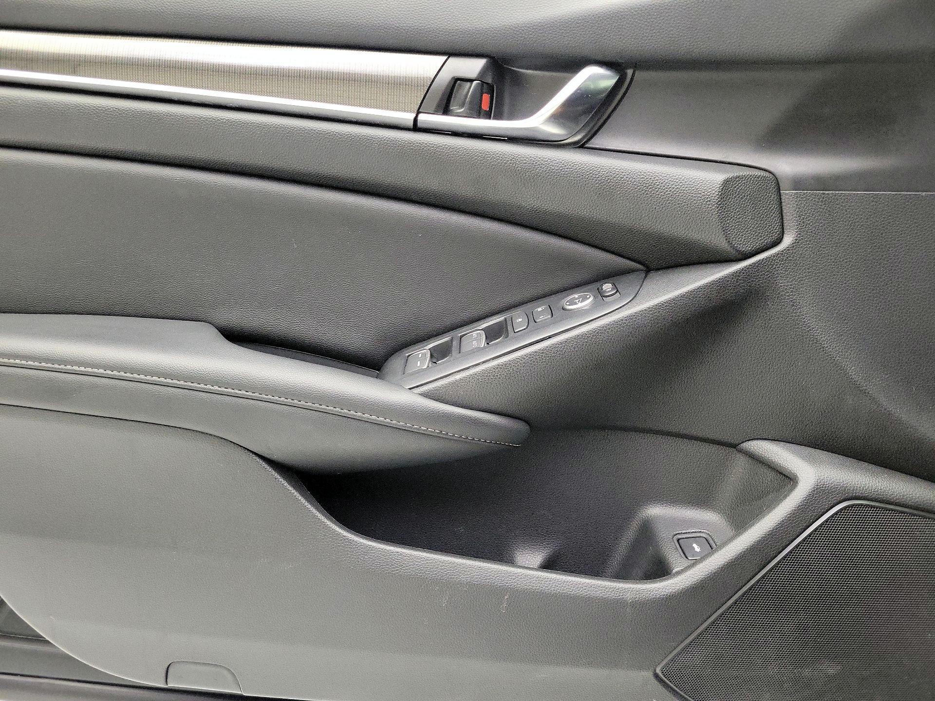 Thumbnail: 2022 Honda Accord - 12