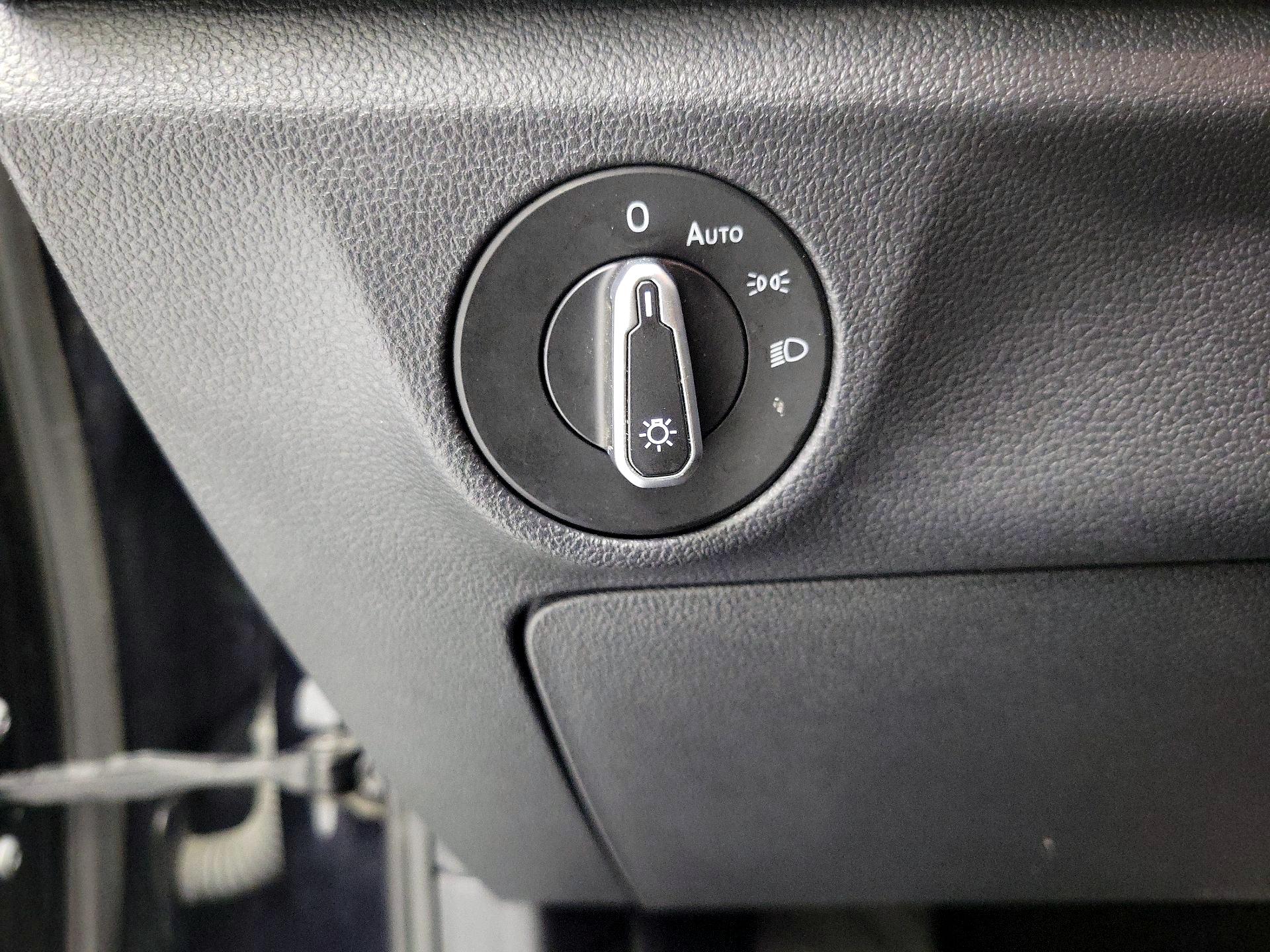 Thumbnail: 2024 Volkswagen Jetta - 13