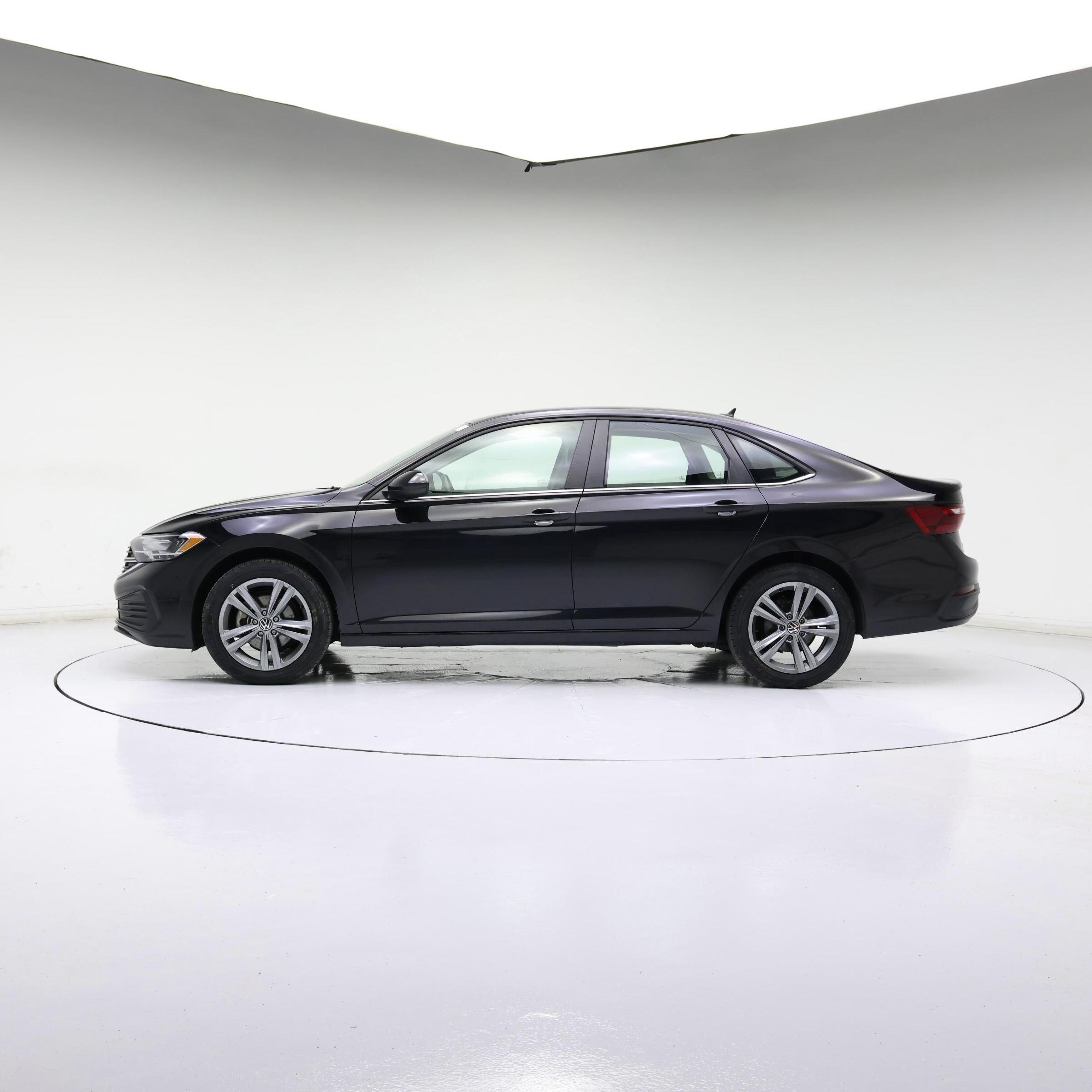 Thumbnail: 2024 Volkswagen Jetta - 3