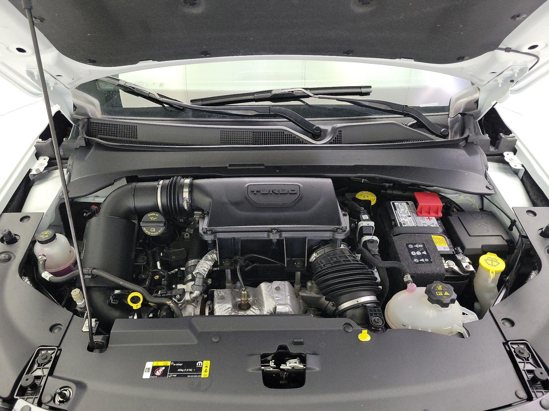 Thumbnail: 2023 Jeep Compass - 20