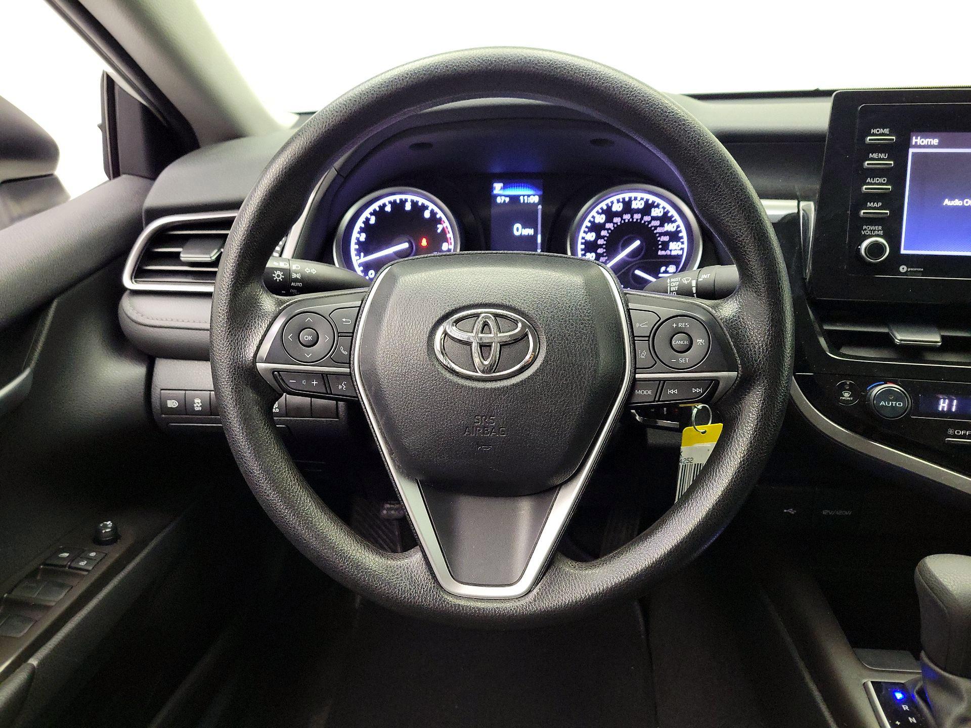 Thumbnail: 2024 Toyota Camry - 10