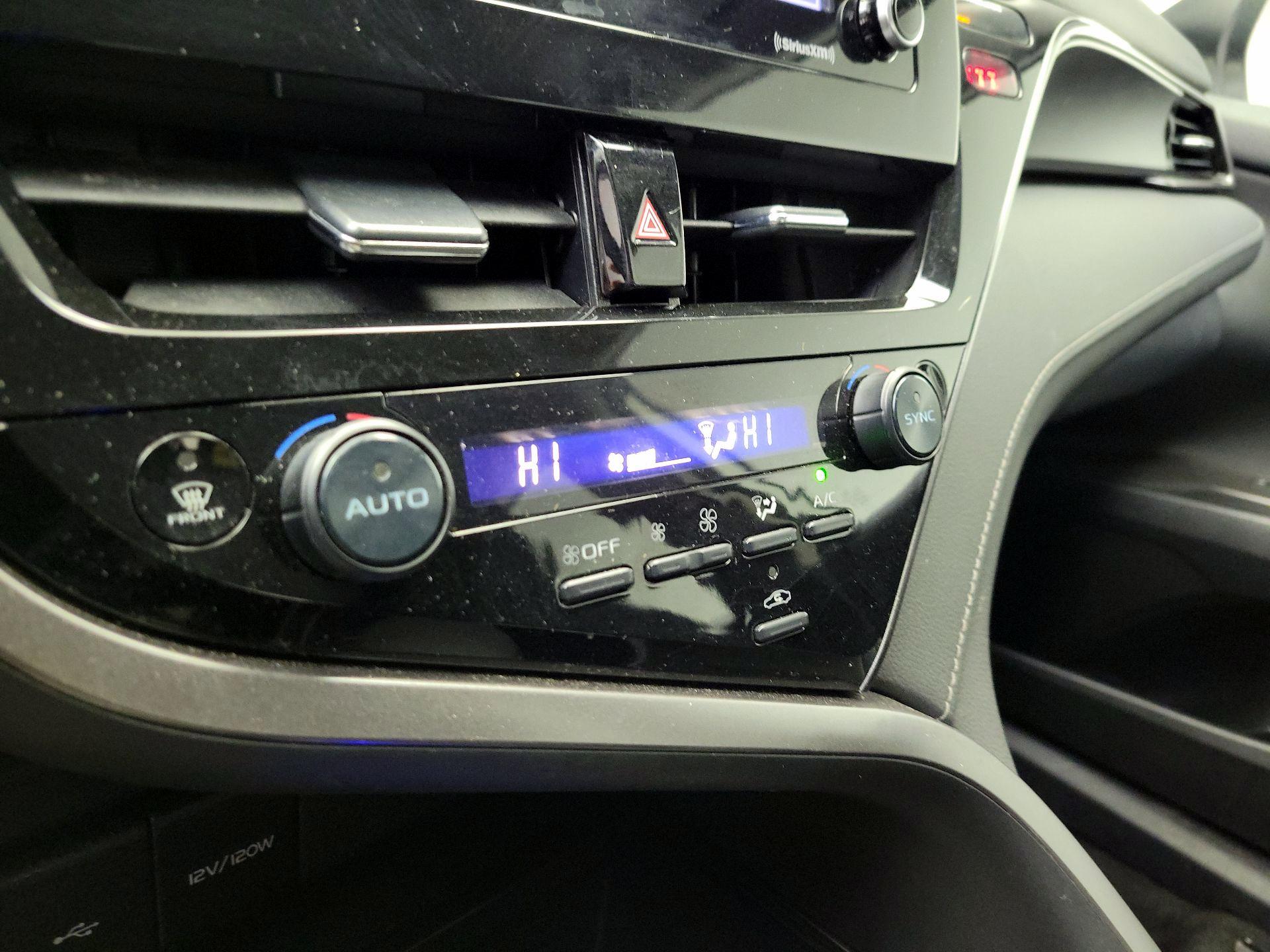 Thumbnail: 2024 Toyota Camry - 15