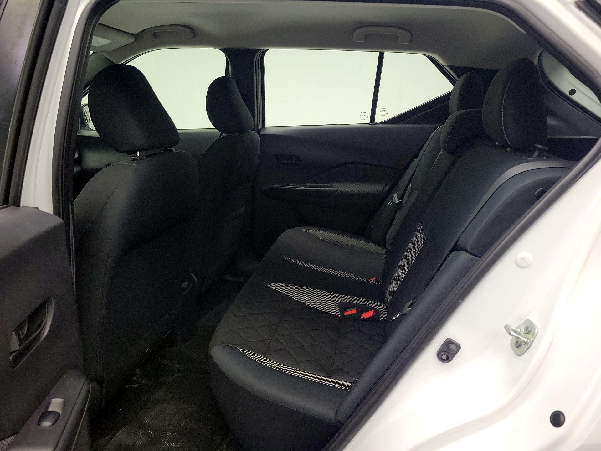 Thumbnail: 2020 Nissan Kicks - 19