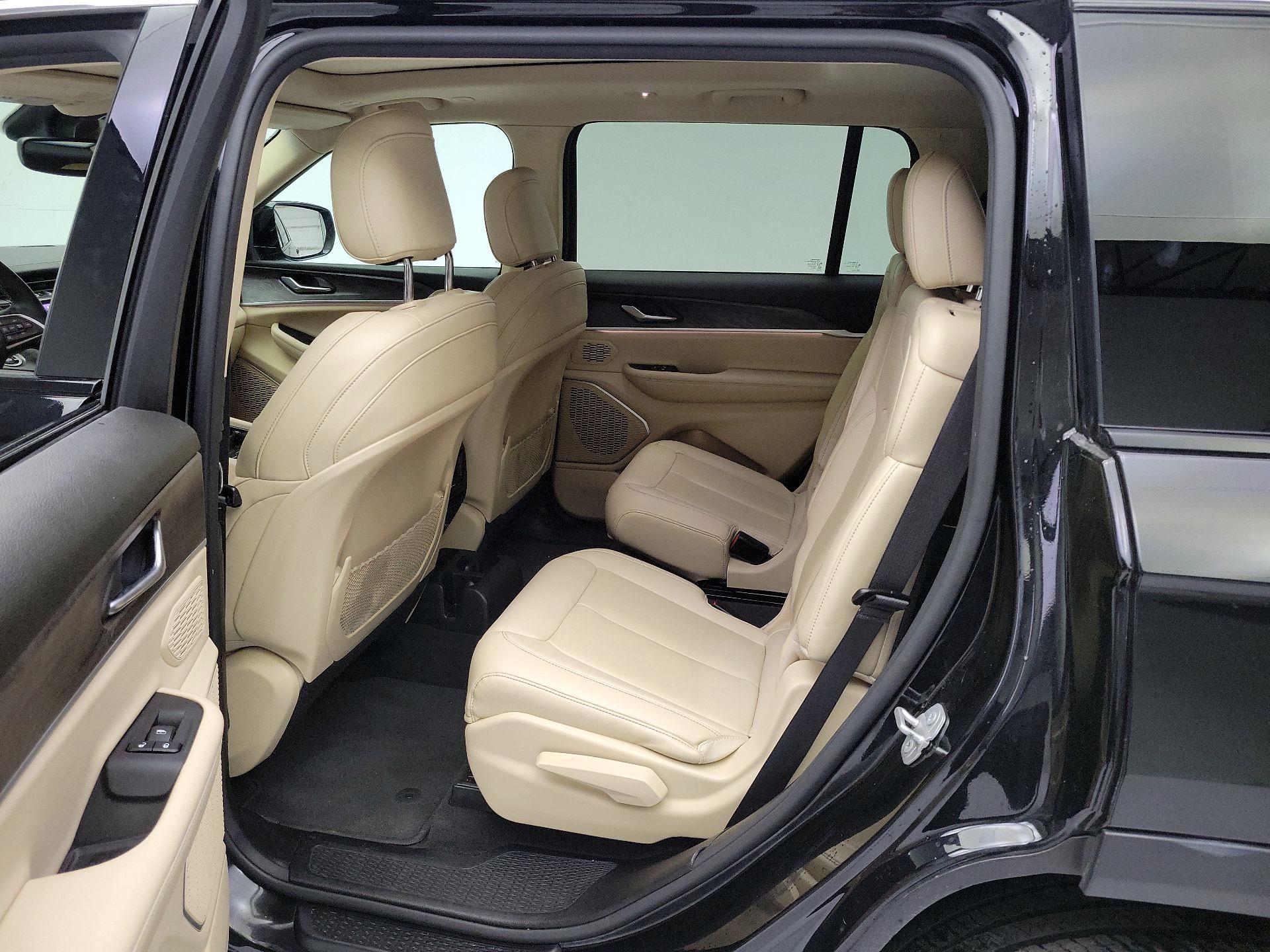 Thumbnail: 2021 Jeep Grand Cherokee L - 19