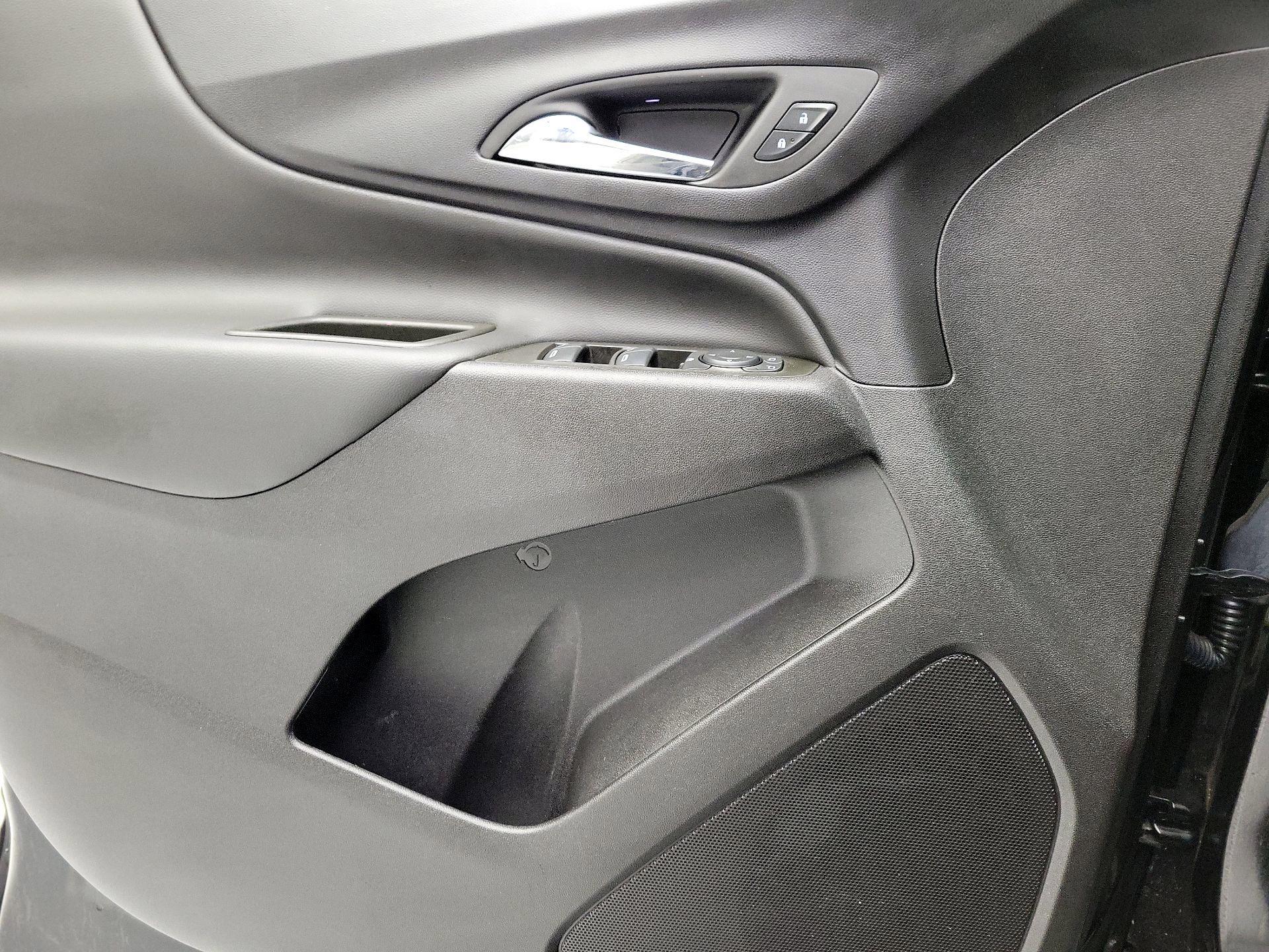 Thumbnail: 2024 Chevrolet Equinox - 12