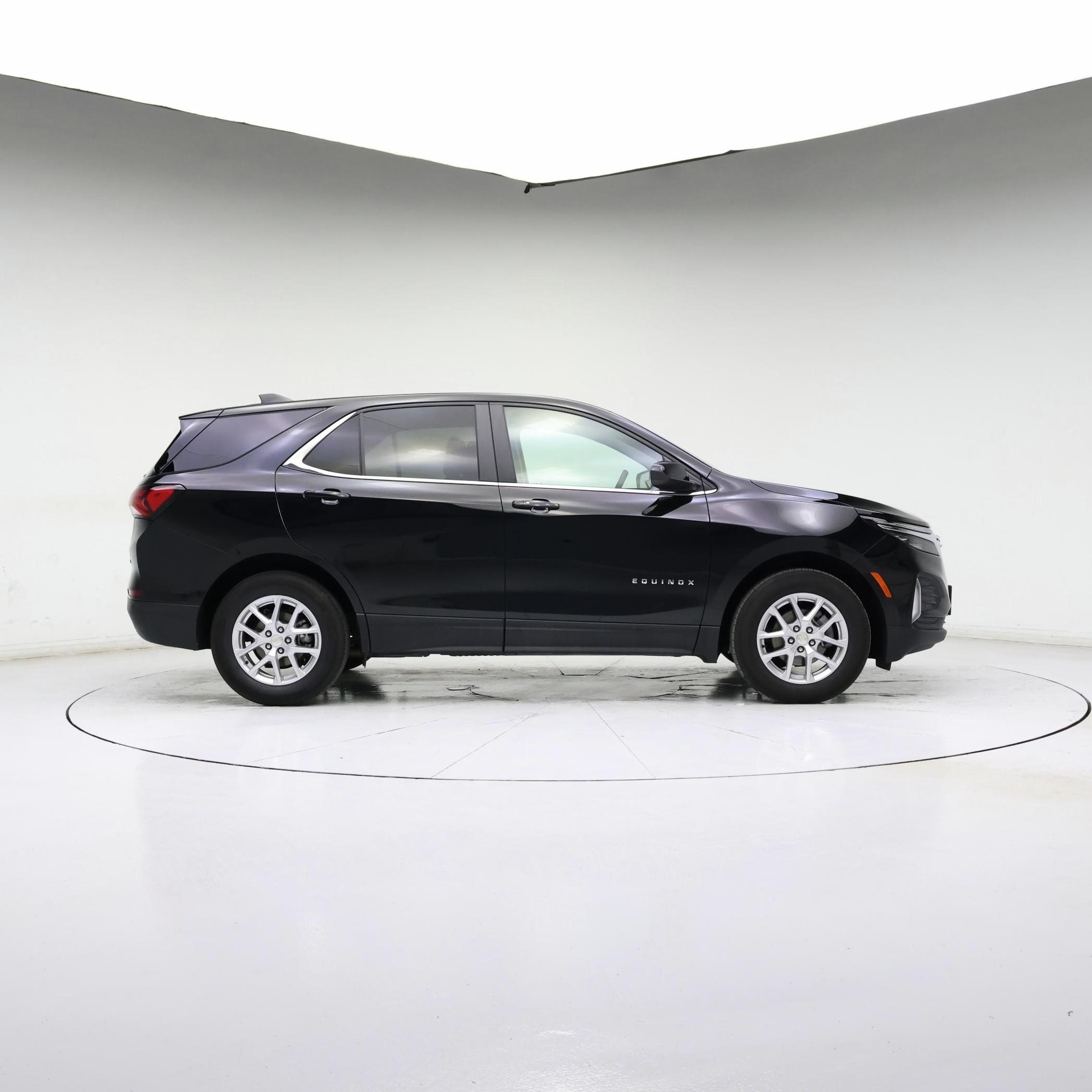 Thumbnail: 2024 Chevrolet Equinox - 7