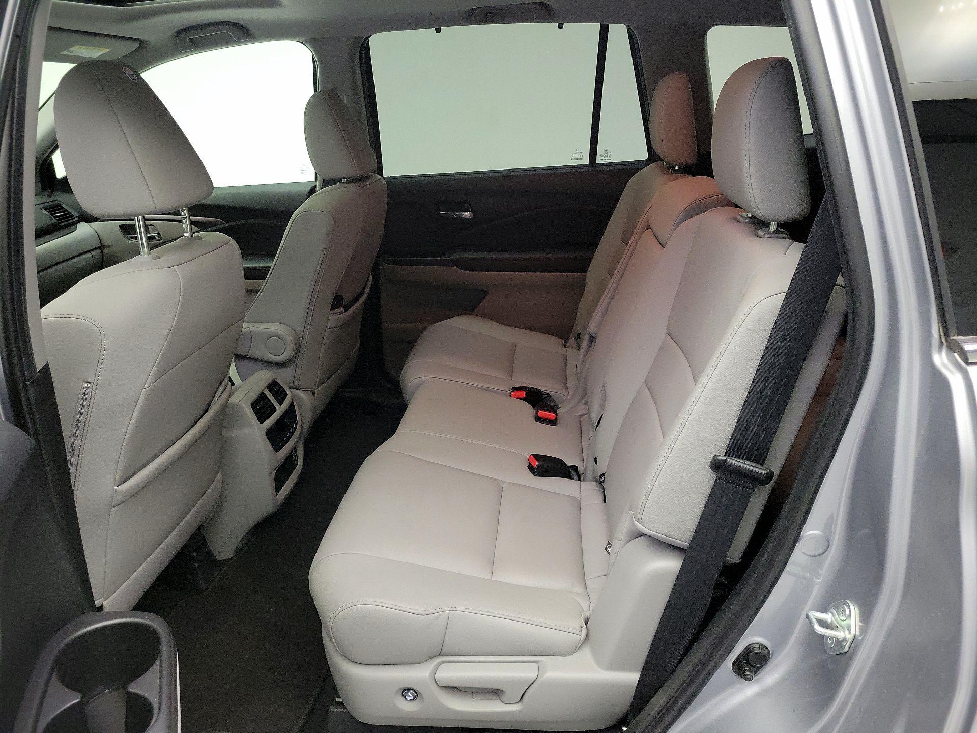 Thumbnail: 2021 Honda Pilot - 20