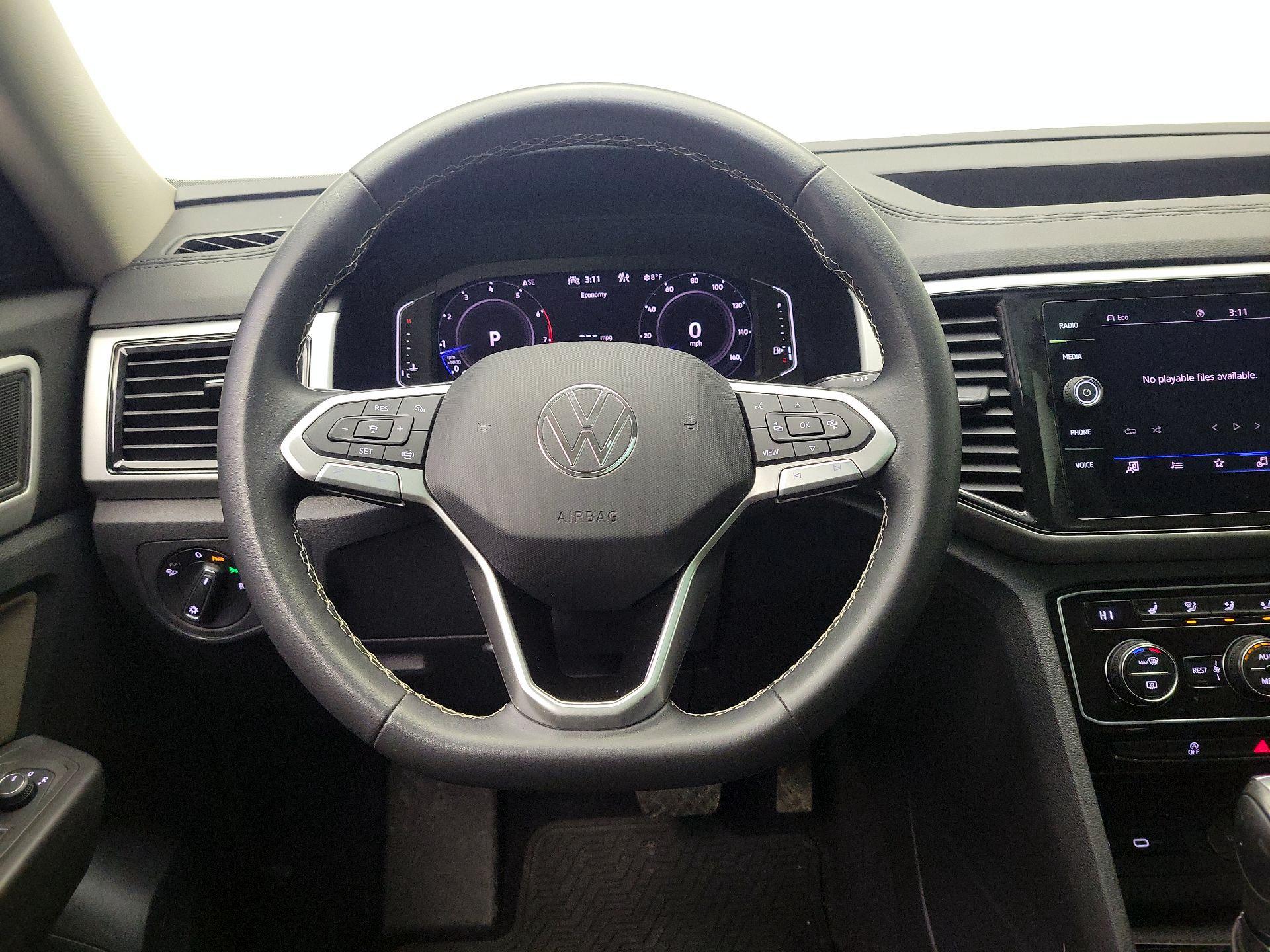 Thumbnail: 2022 Volkswagen Atlas - 10