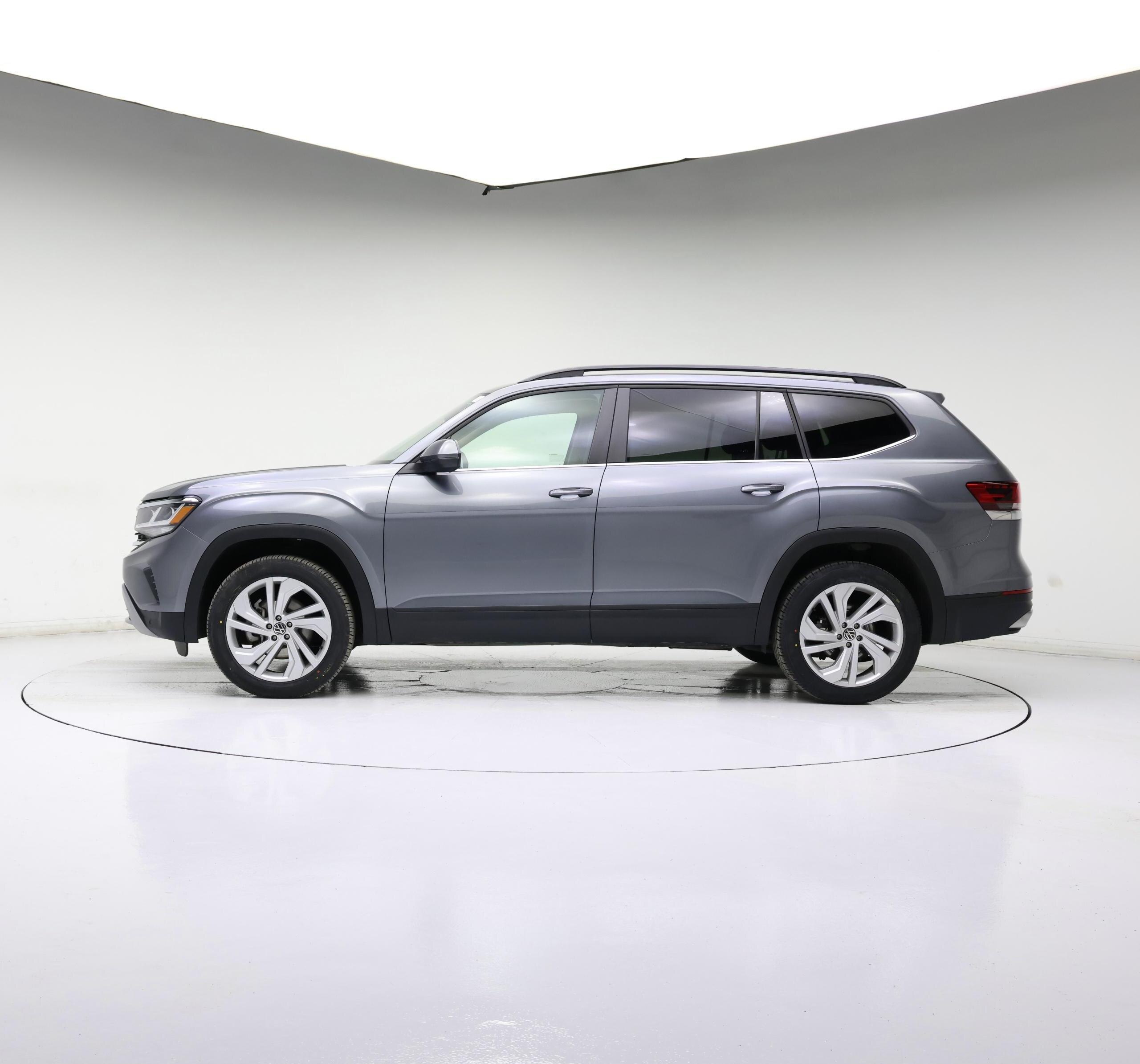 Thumbnail: 2022 Volkswagen Atlas - 3