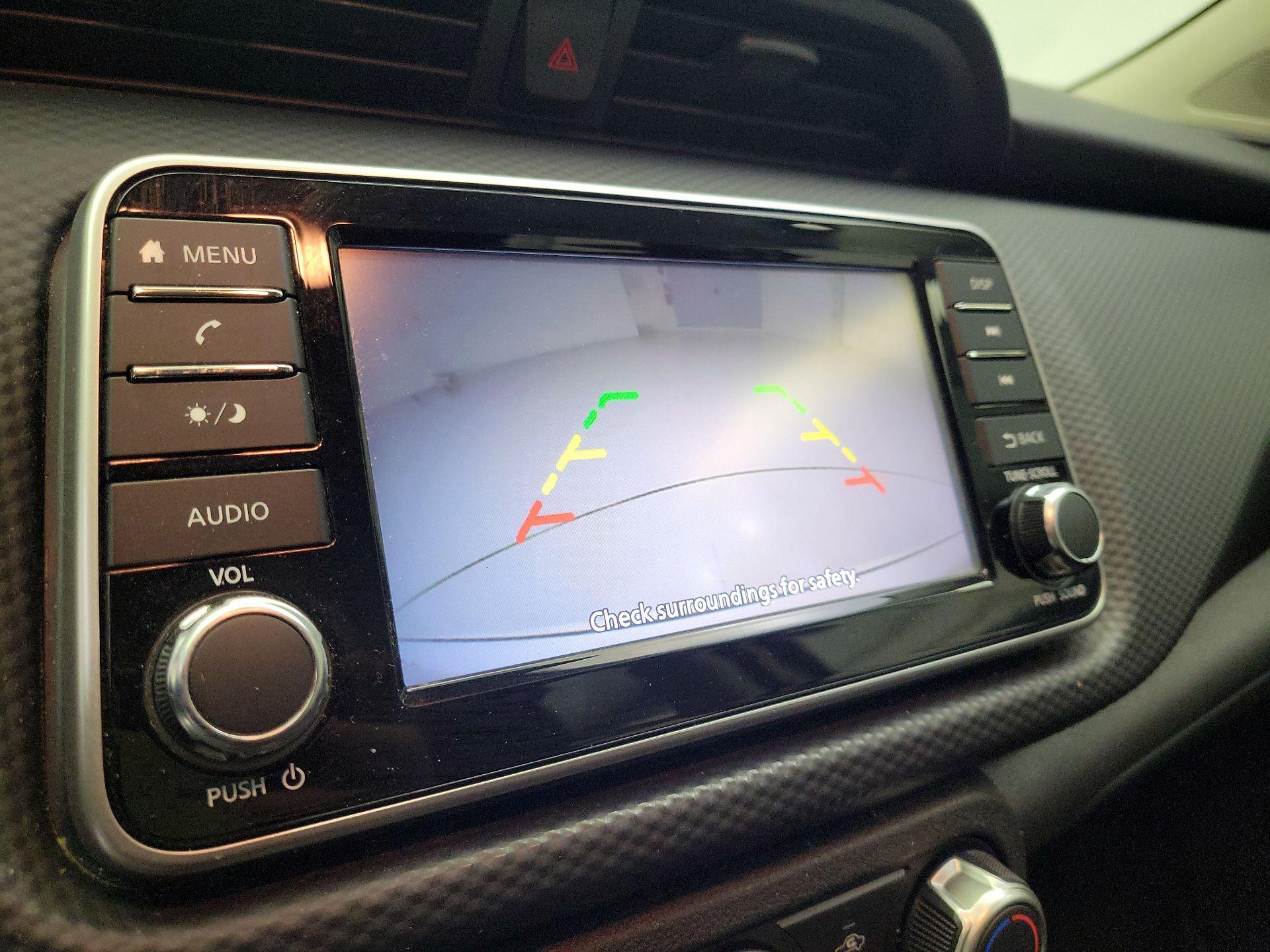 Thumbnail: 2021 Nissan Kicks - 14