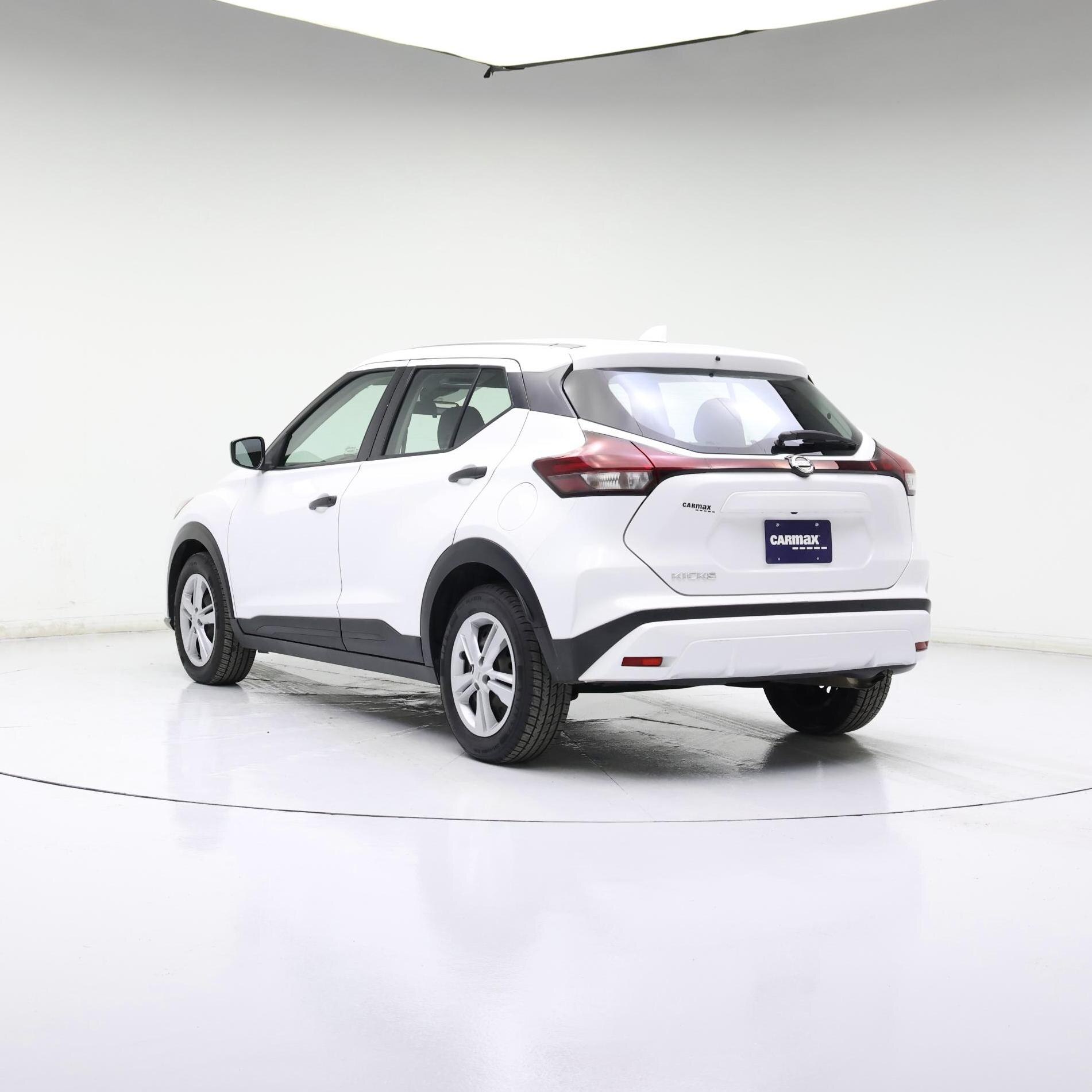 Thumbnail: 2021 Nissan Kicks - 2