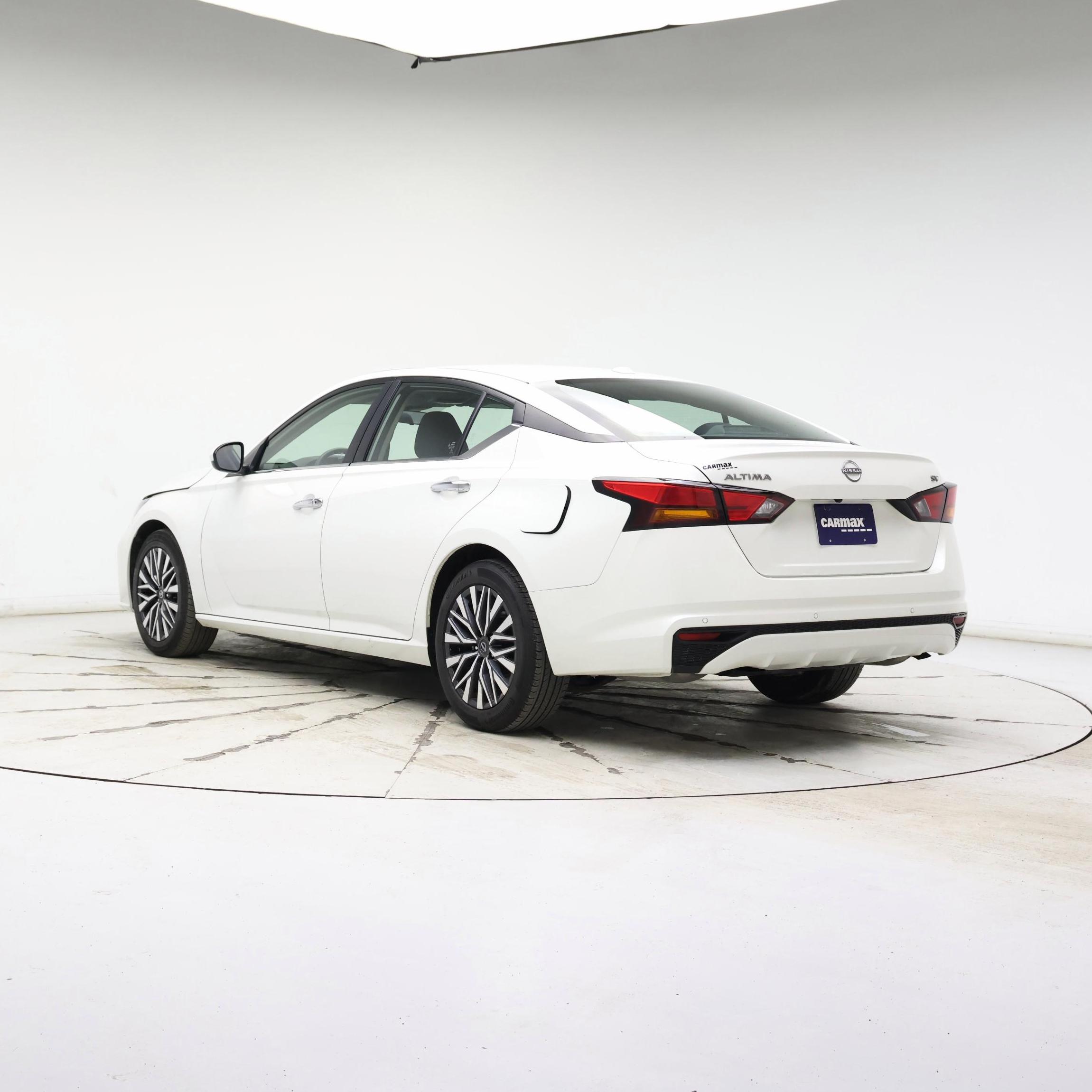 Thumbnail: 2023 Nissan Altima - 2