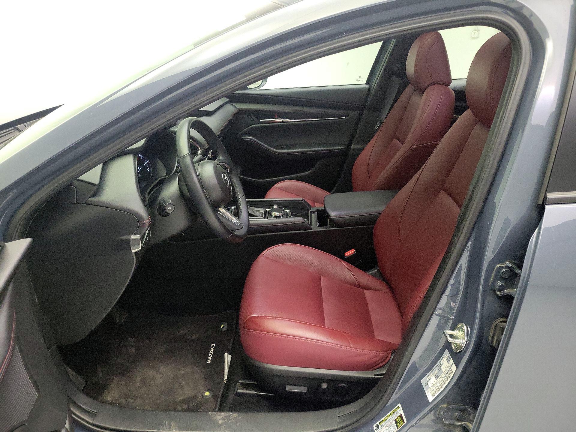 Thumbnail: 2025 Mazda Mazda3 - 11