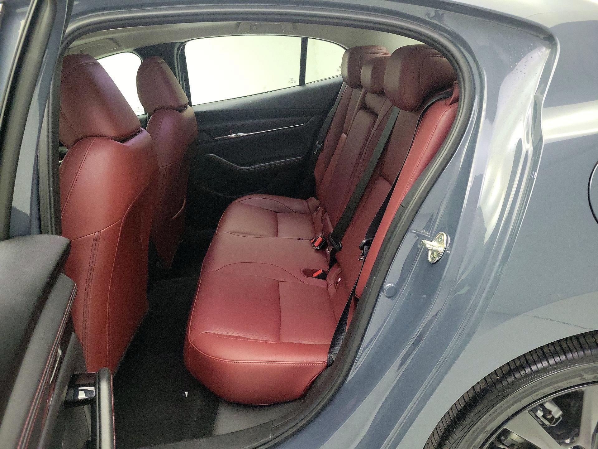 Thumbnail: 2025 Mazda Mazda3 - 20