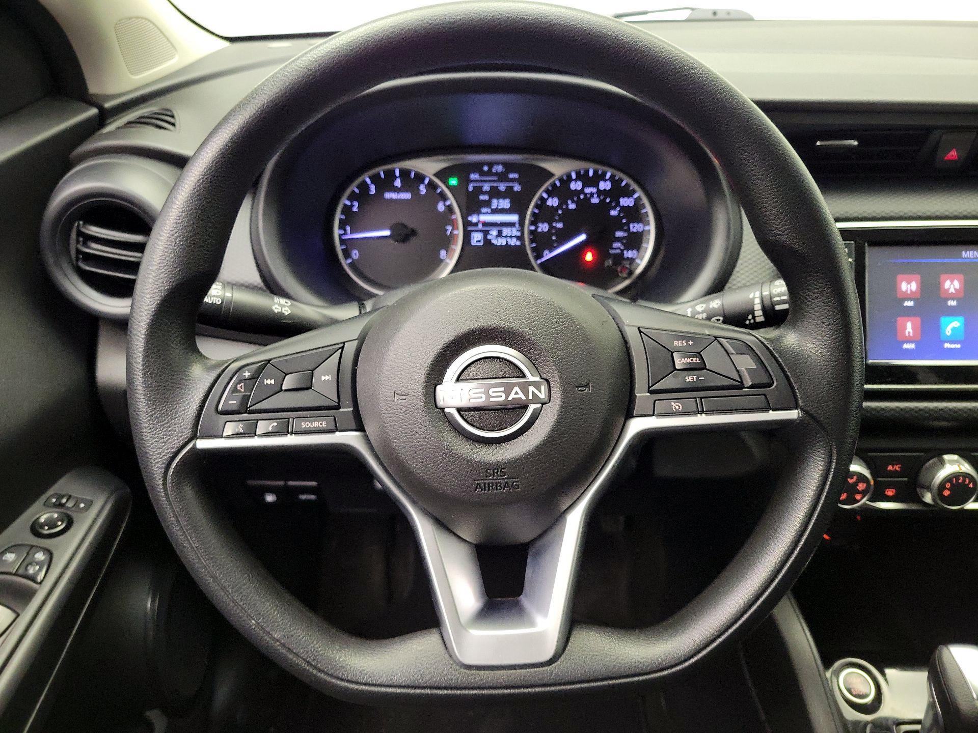 Thumbnail: 2022 Nissan Kicks - 10