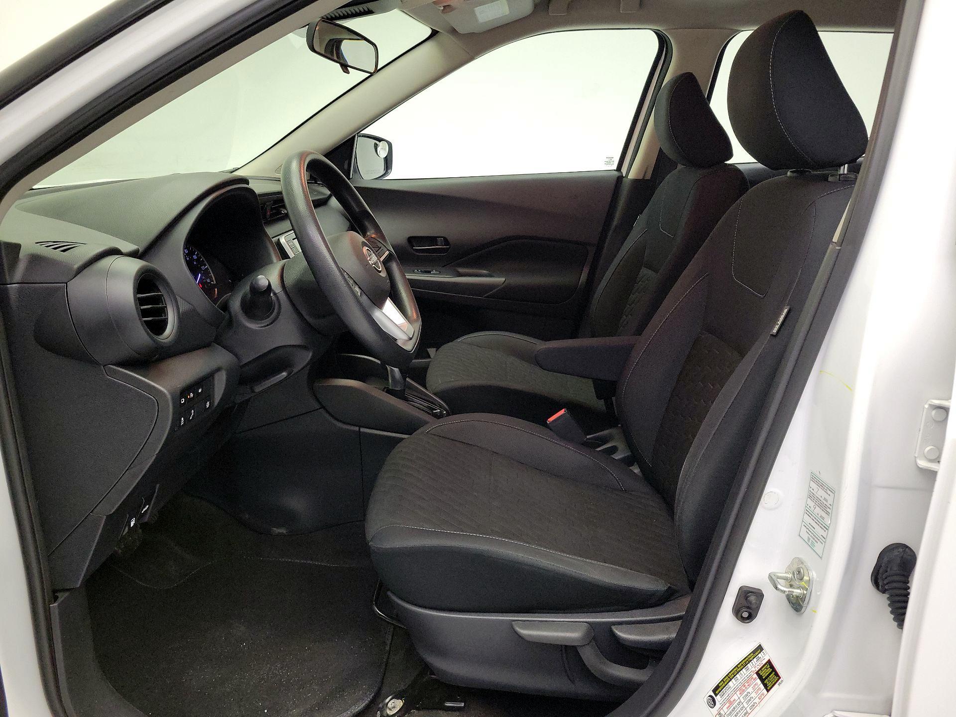 Thumbnail: 2022 Nissan Kicks - 11