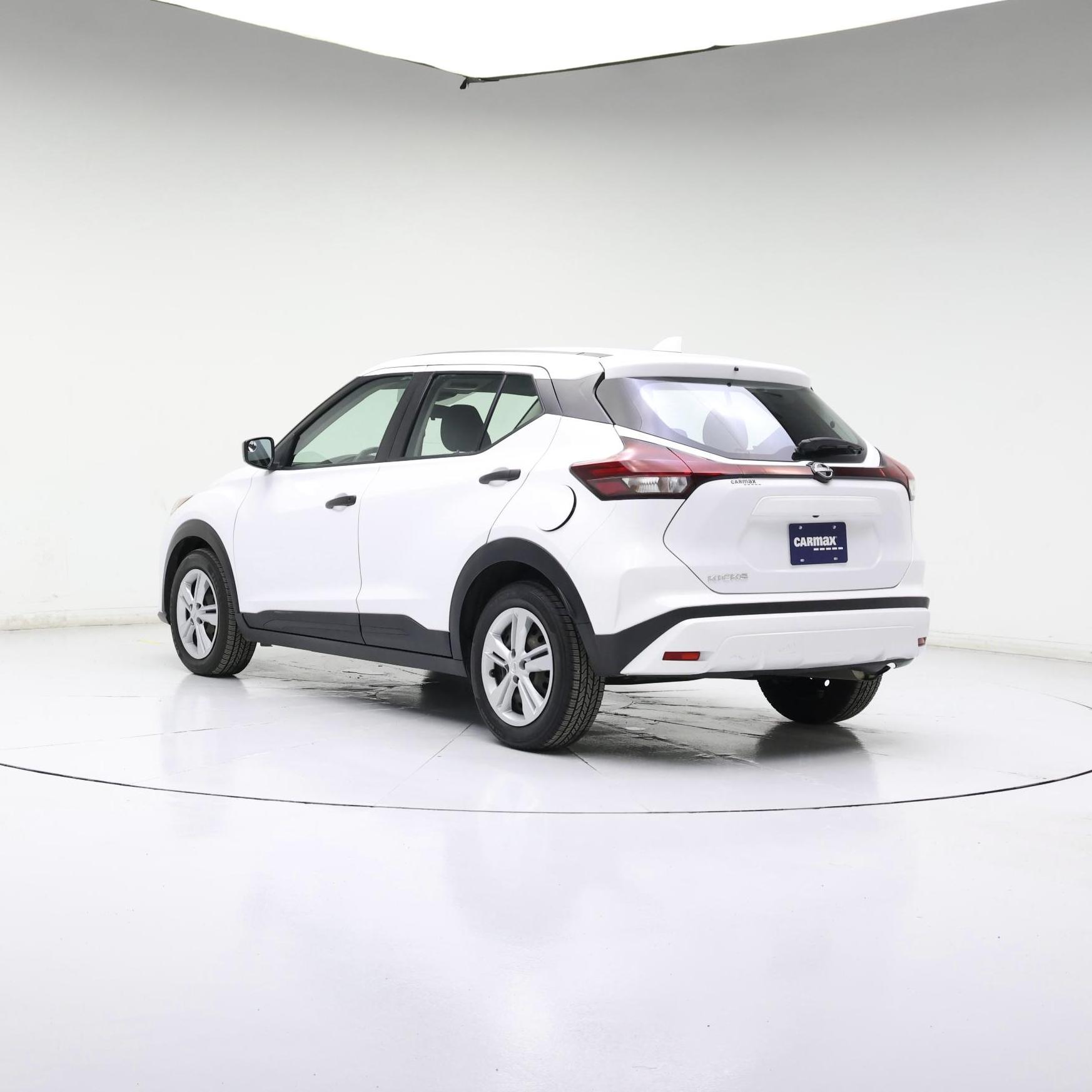 Thumbnail: 2022 Nissan Kicks - 2