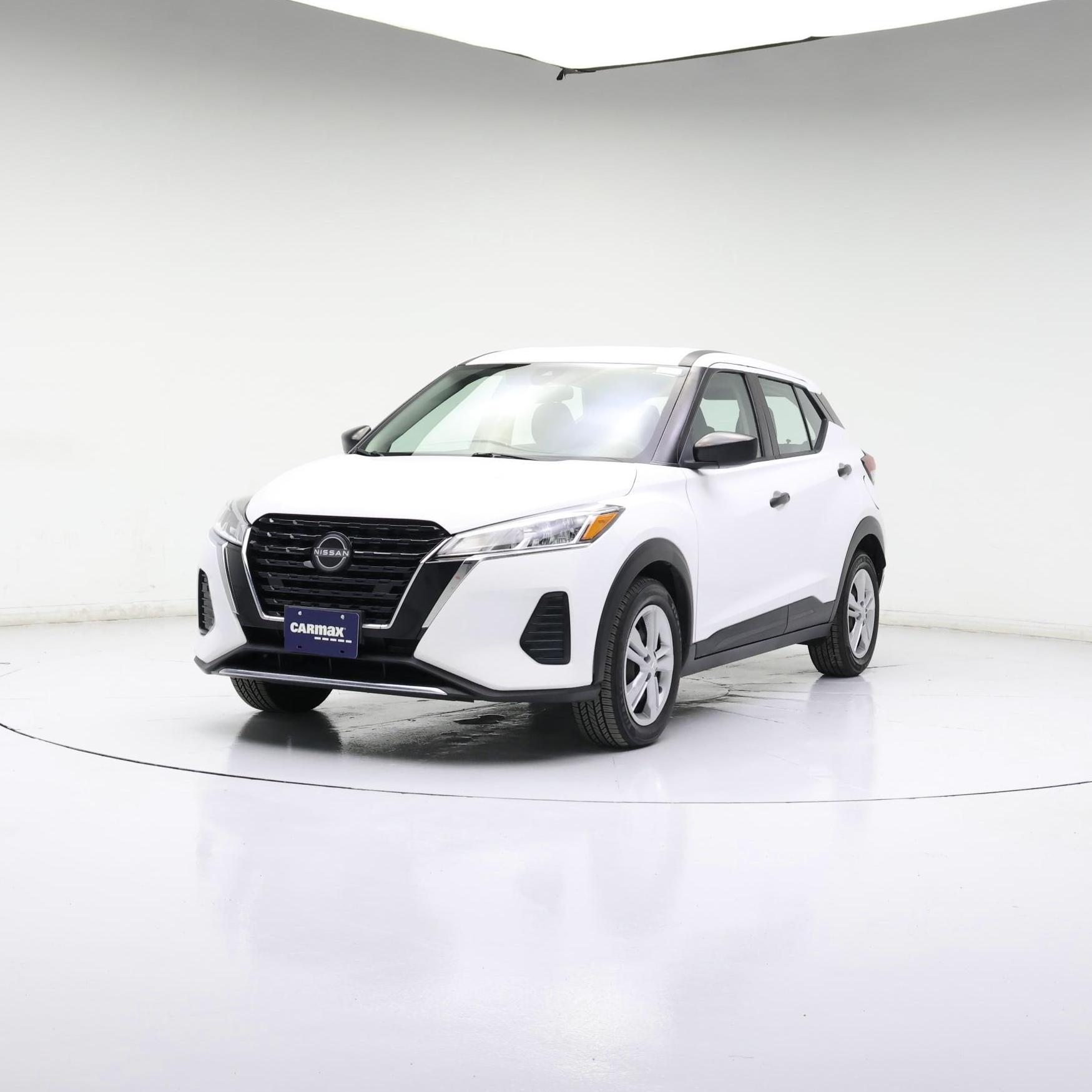 Thumbnail: 2022 Nissan Kicks - 4