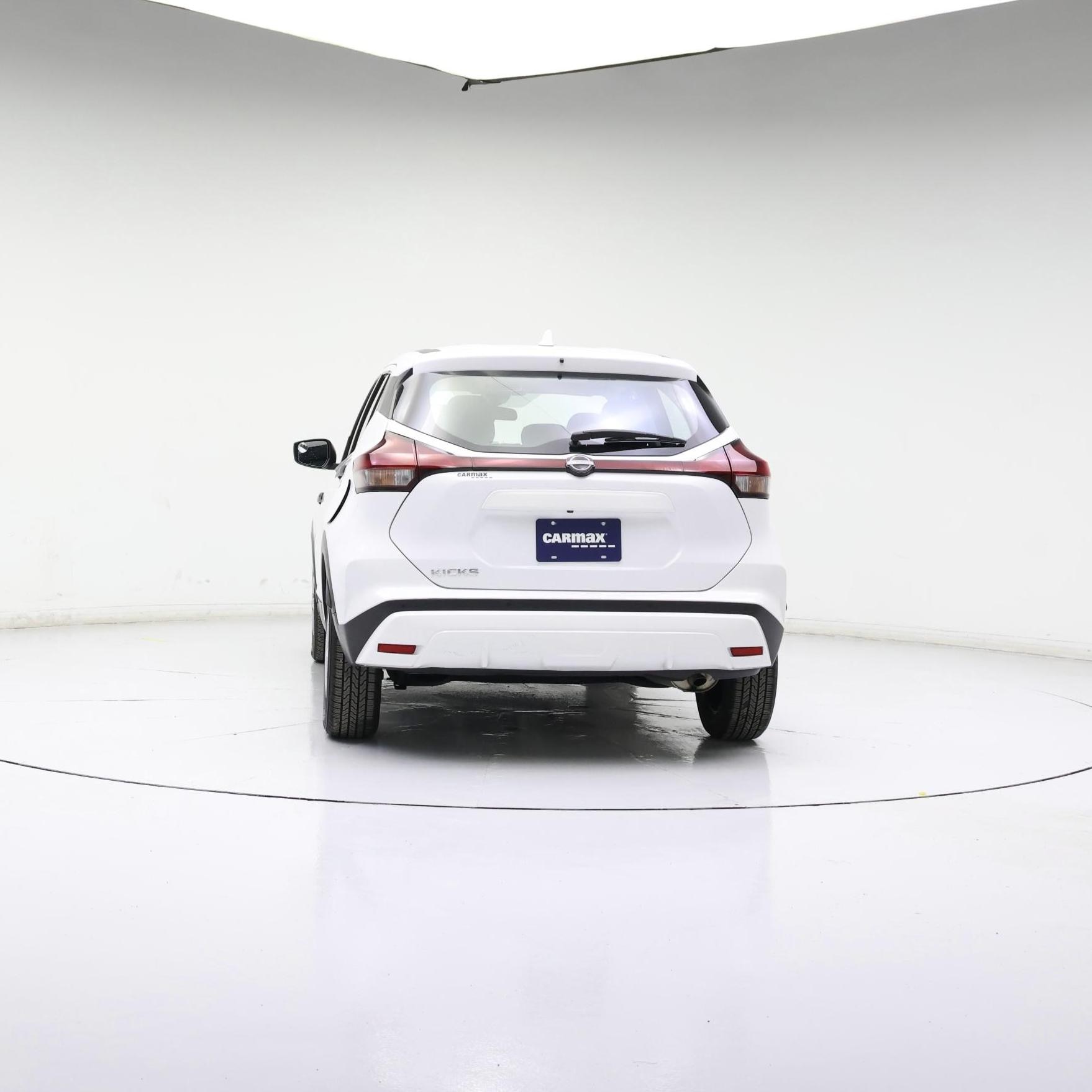 Thumbnail: 2022 Nissan Kicks - 6