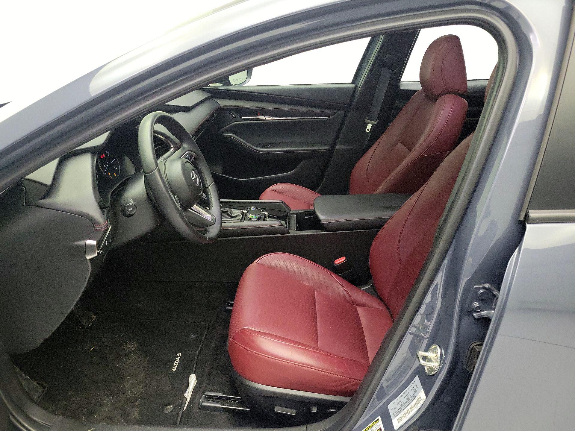 Thumbnail: 2025 Mazda Mazda3 - 11