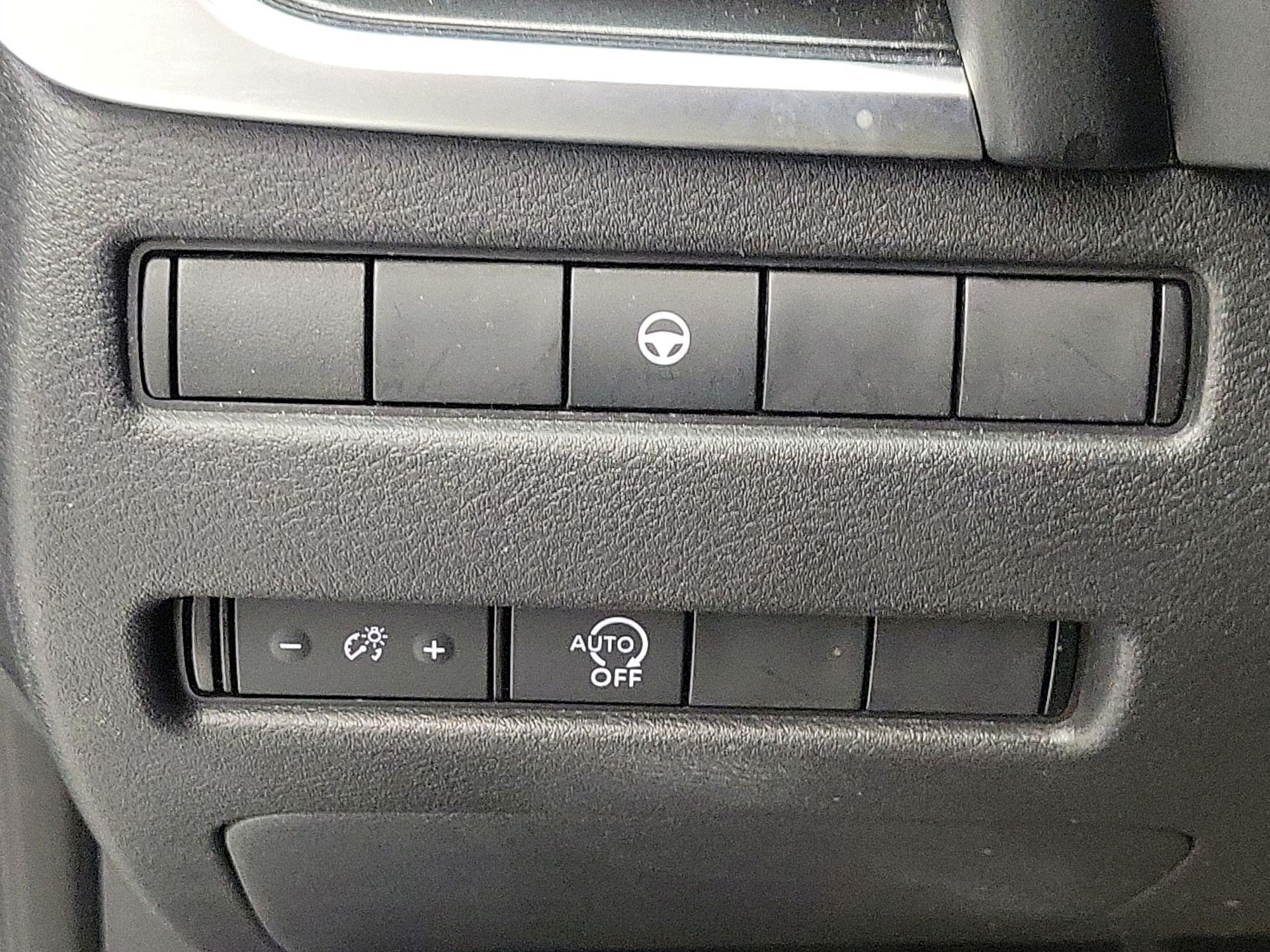 Thumbnail: 2023 Nissan Rogue - 13