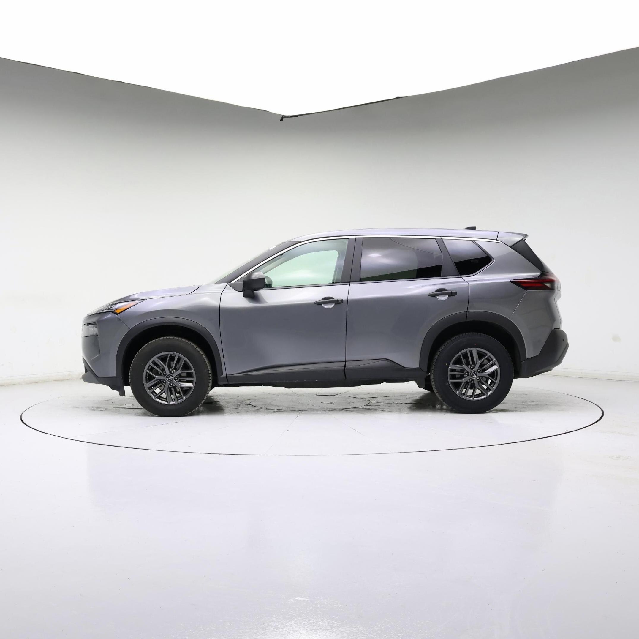 Thumbnail: 2023 Nissan Rogue - 3