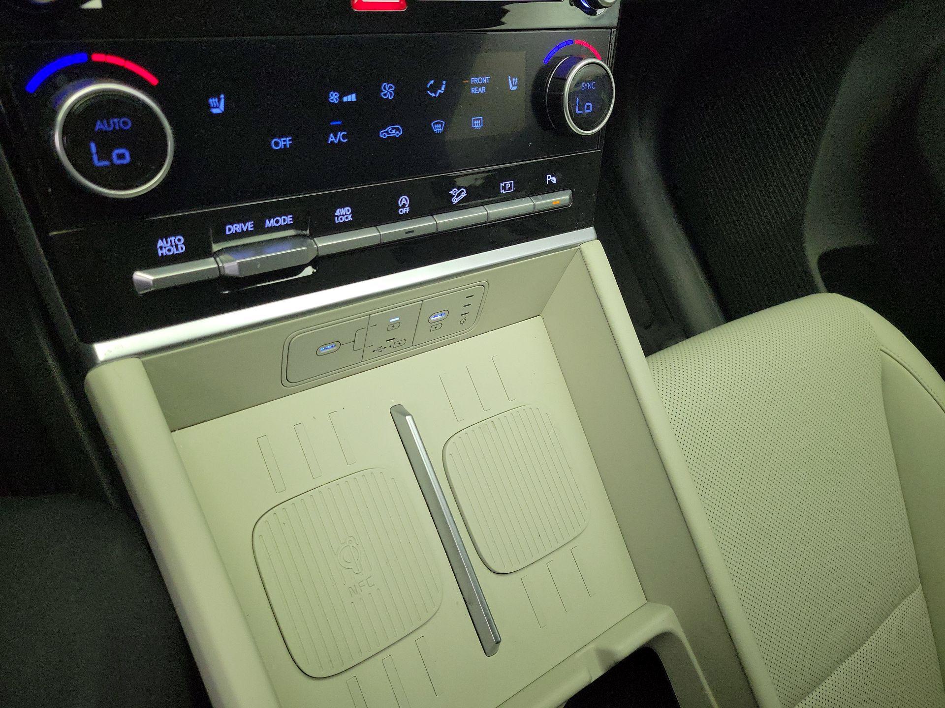 Thumbnail: 2024 Hyundai Santa Fe - 16