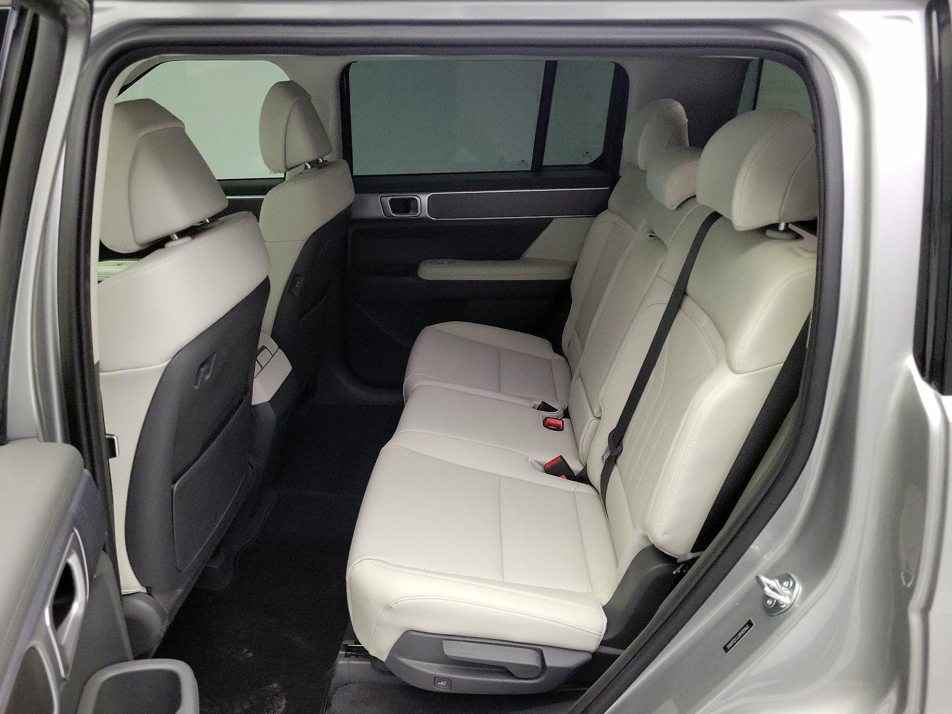 Thumbnail: 2024 Hyundai Santa Fe - 19