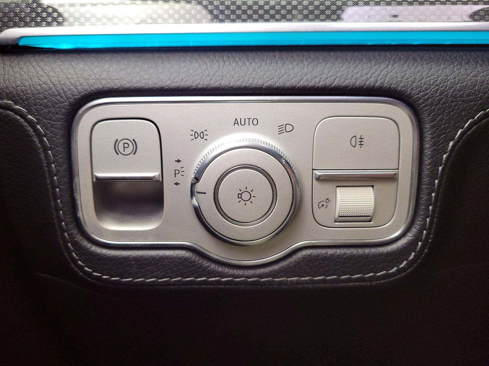 Thumbnail: 2021 Mercedes-Benz GLE - 13