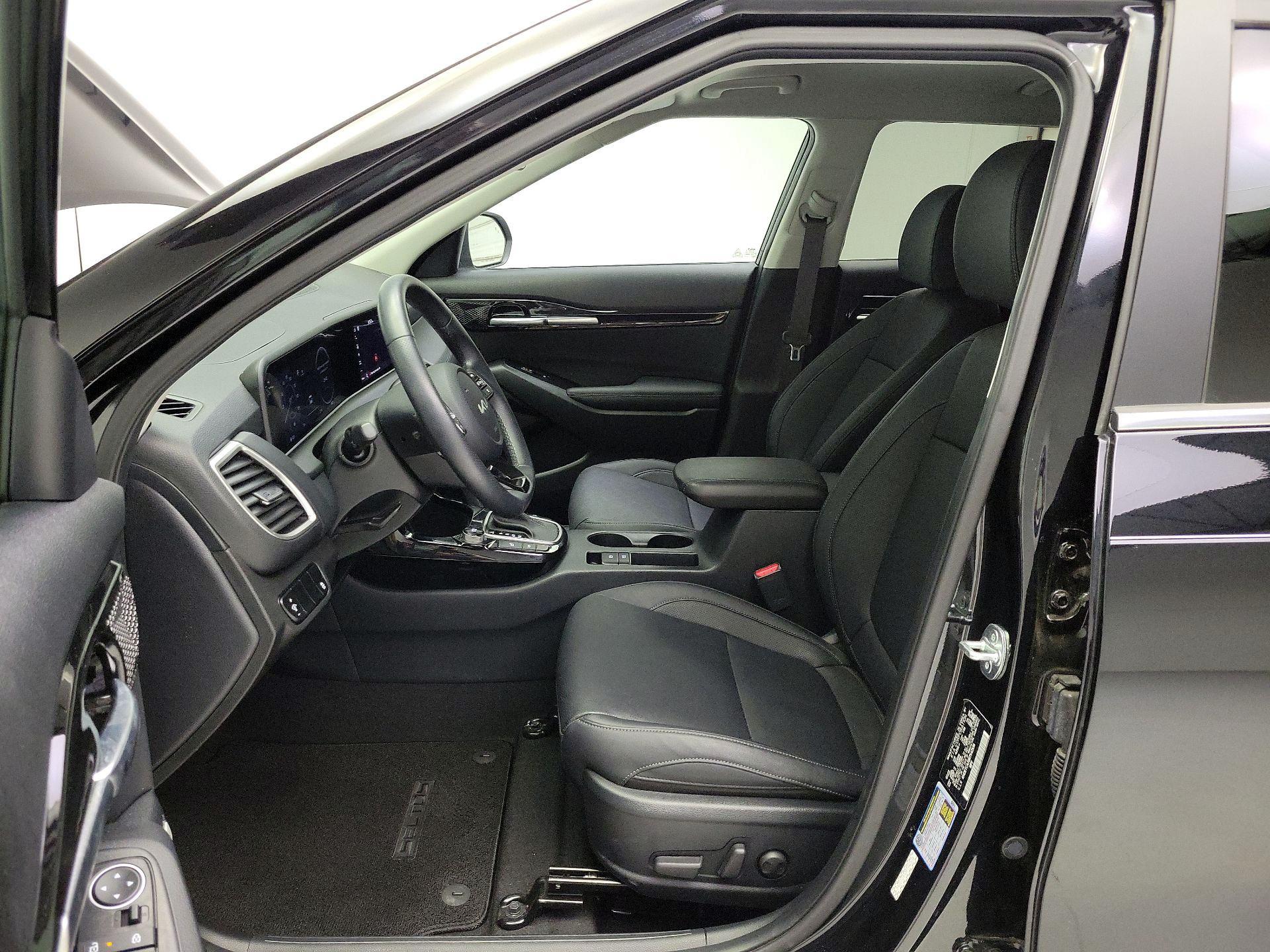 Thumbnail: 2024 Kia Seltos - 11