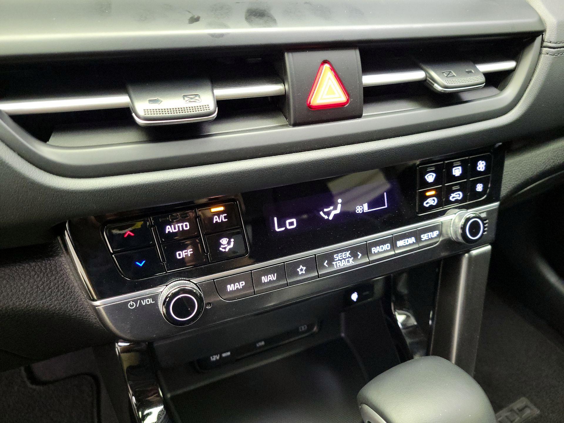 Thumbnail: 2024 Kia Seltos - 17