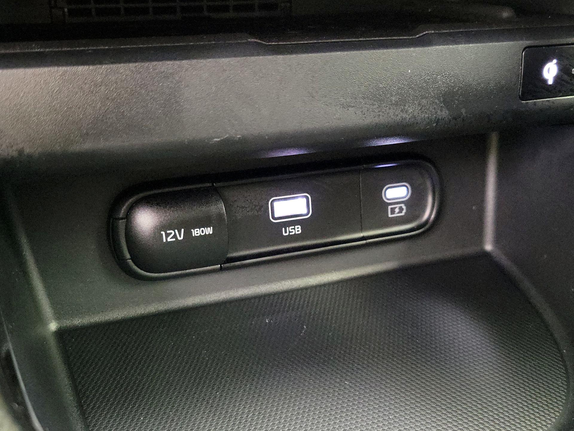 Thumbnail: 2024 Kia Seltos - 19