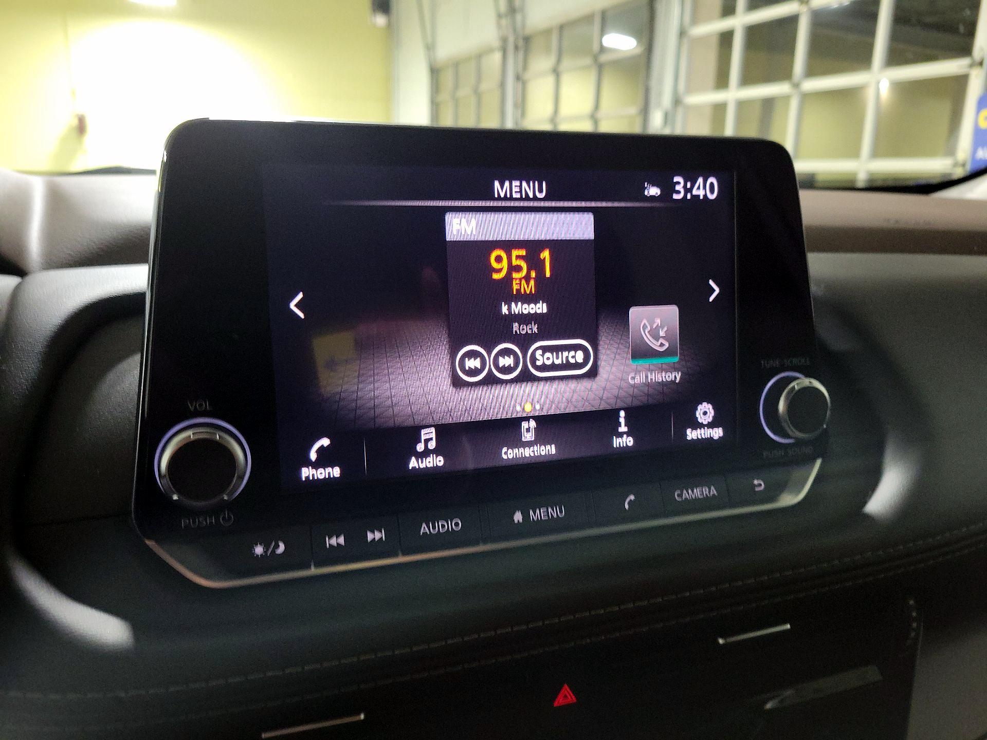 Thumbnail: 2022 Nissan Rogue - 13