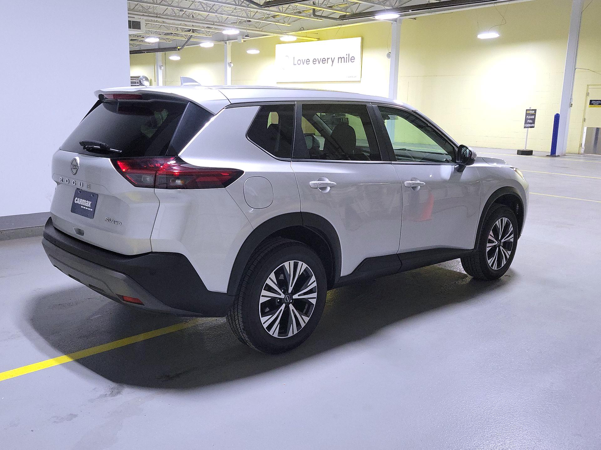 Thumbnail: 2022 Nissan Rogue - 5