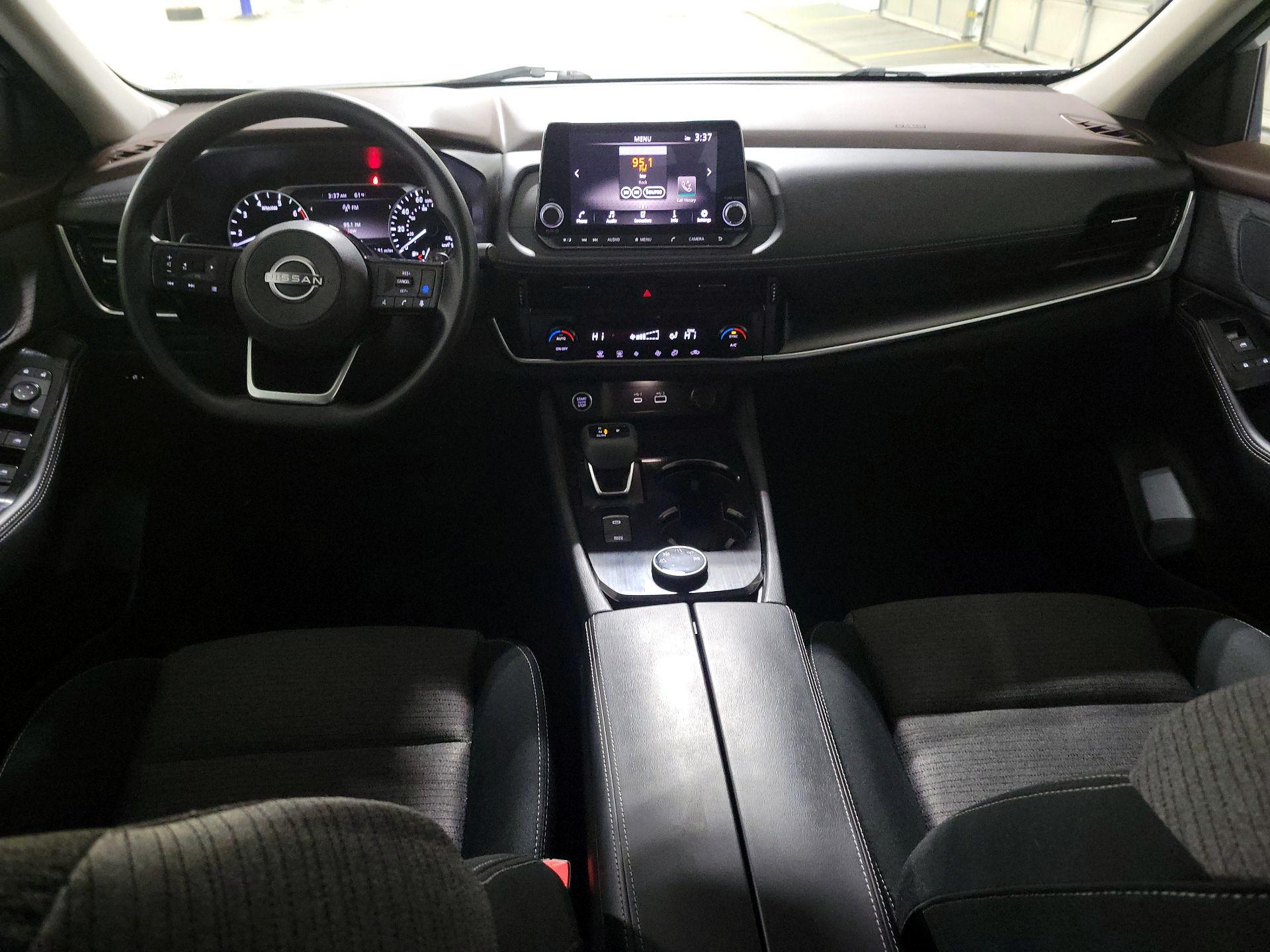 Thumbnail: 2022 Nissan Rogue - 8