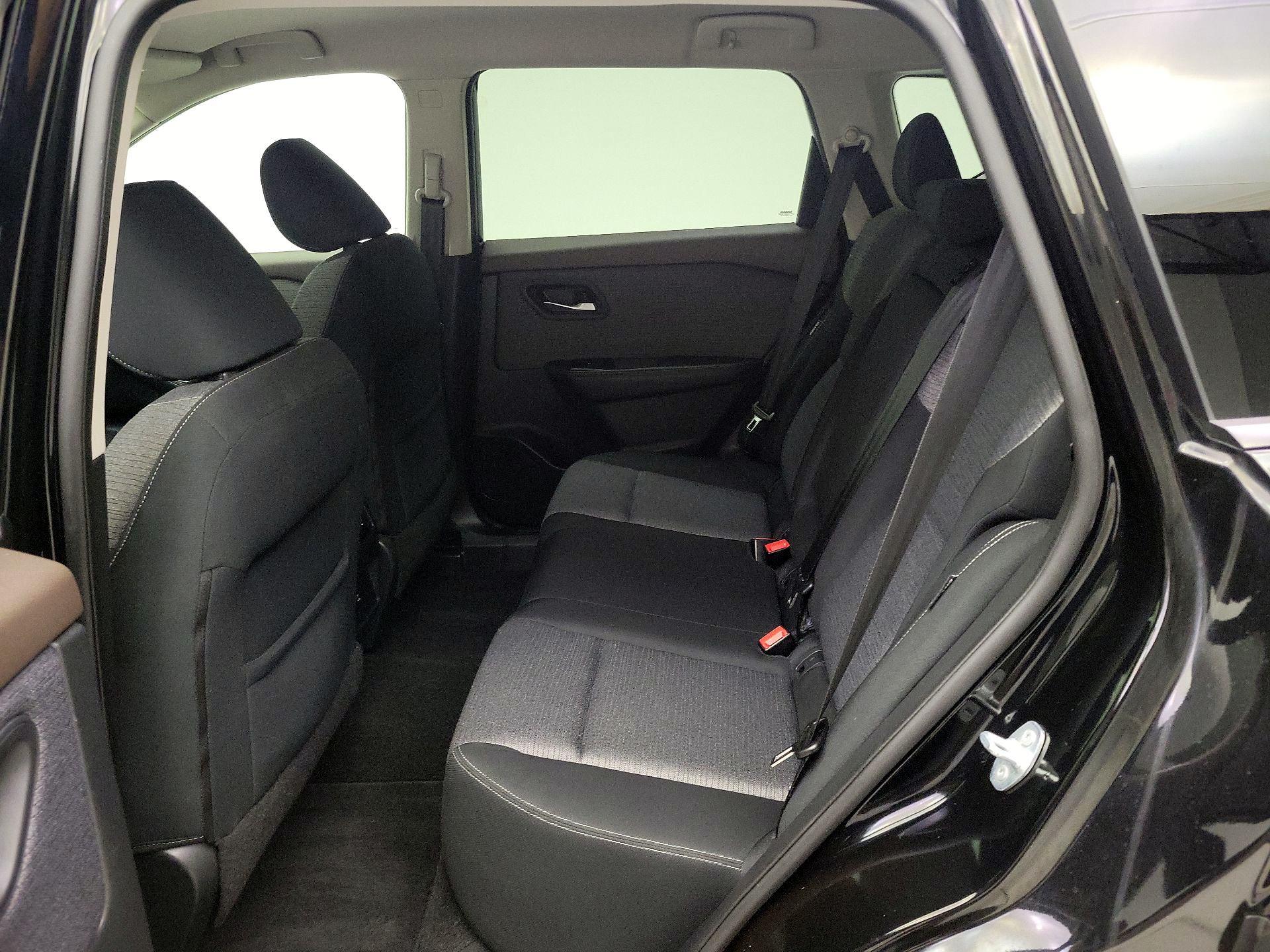 Thumbnail: 2021 Nissan Rogue - 19