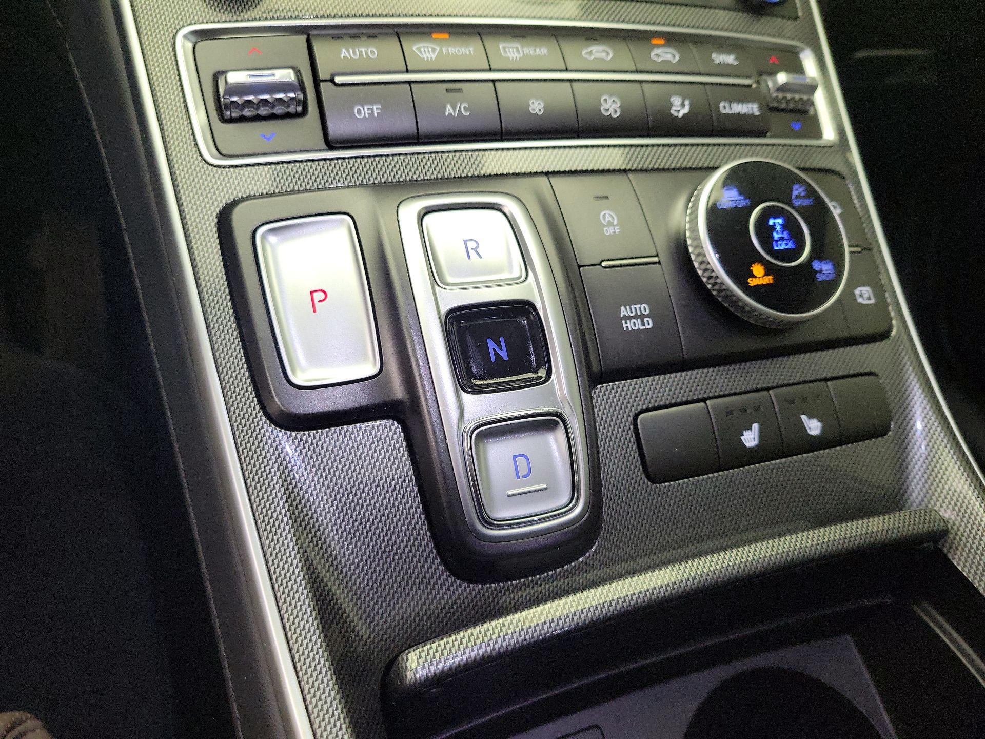 Thumbnail: 2023 Hyundai Santa Fe - 18