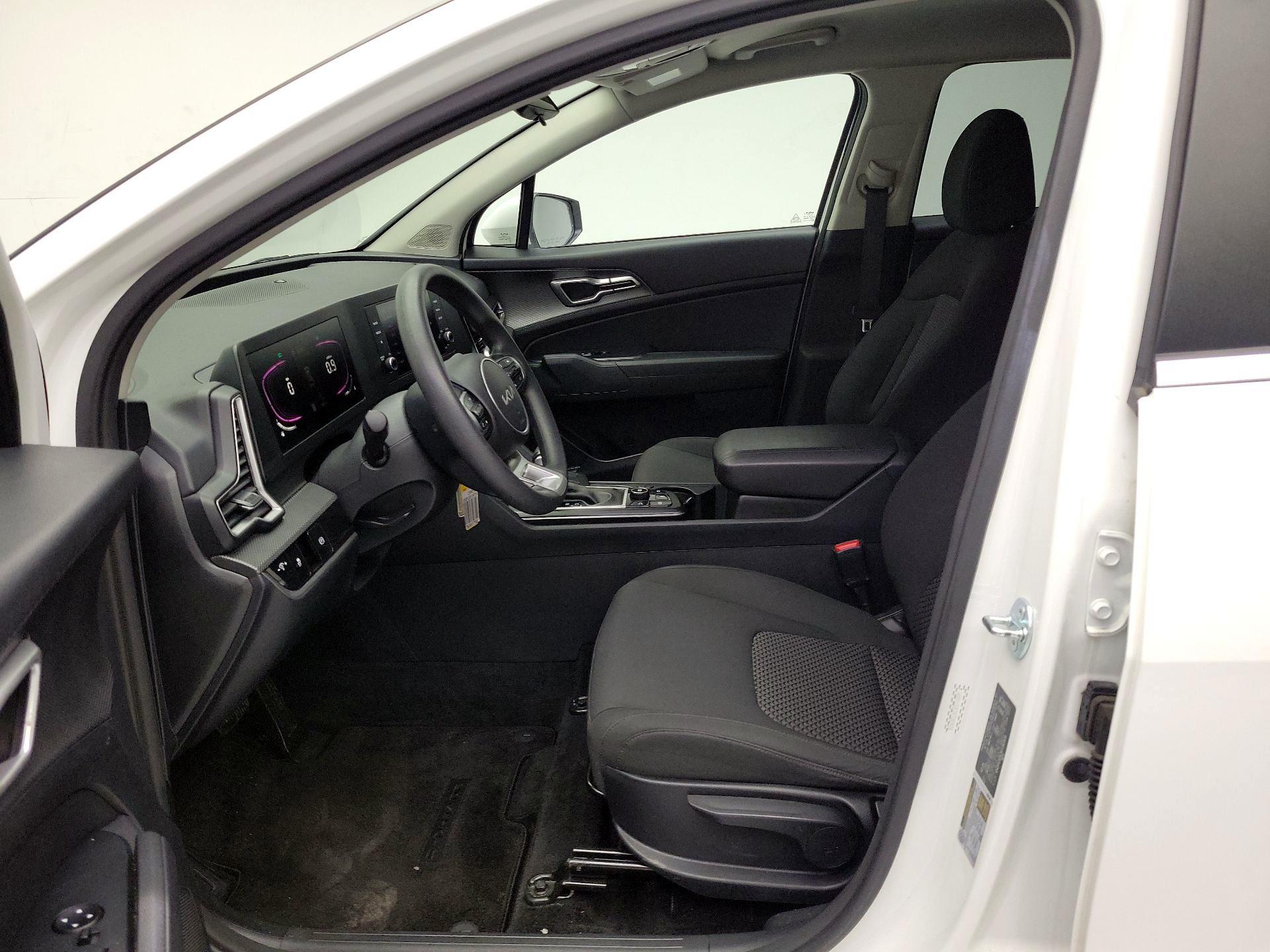 Thumbnail: 2024 Kia Sportage - 11