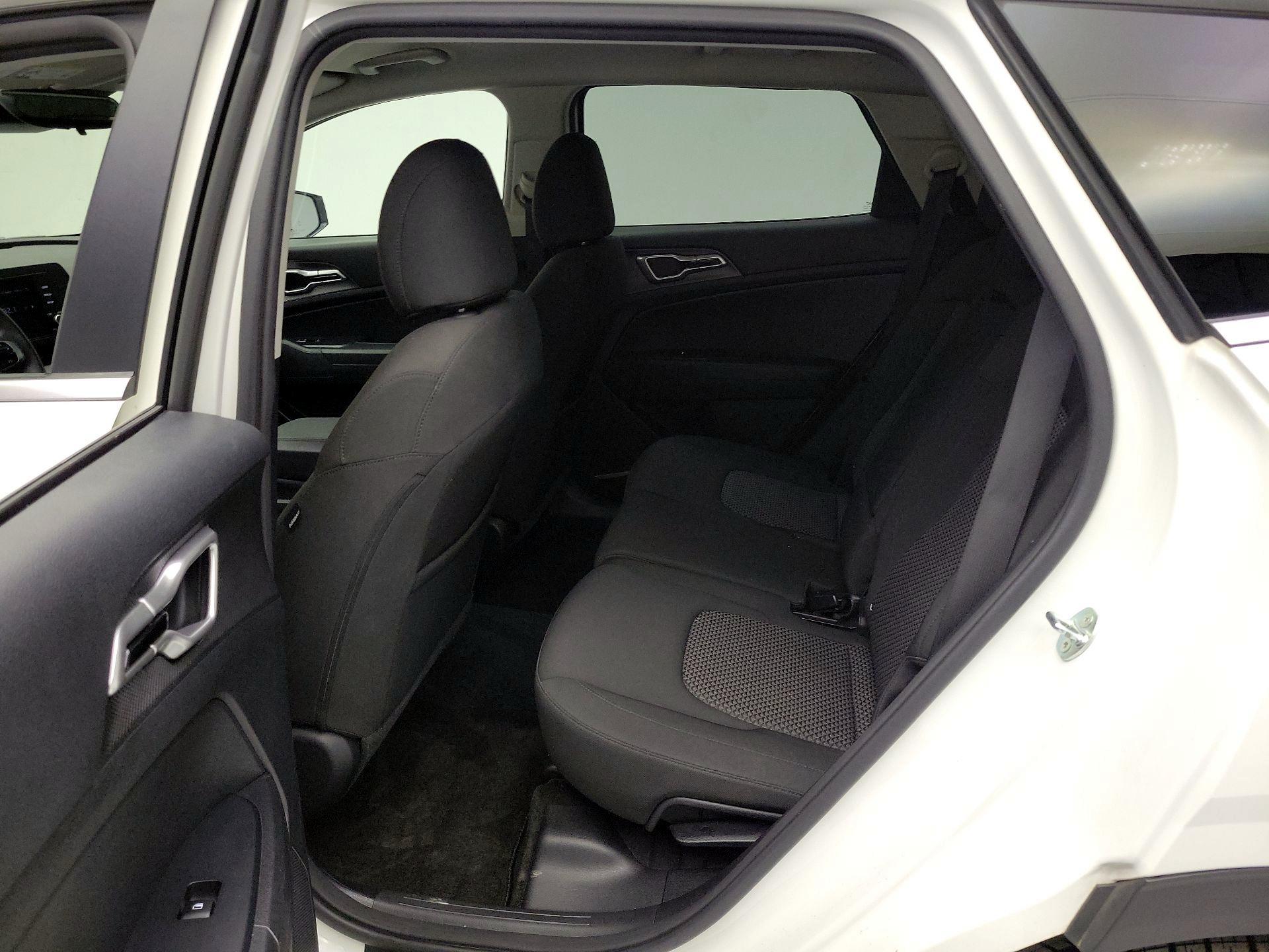 Thumbnail: 2024 Kia Sportage - 19