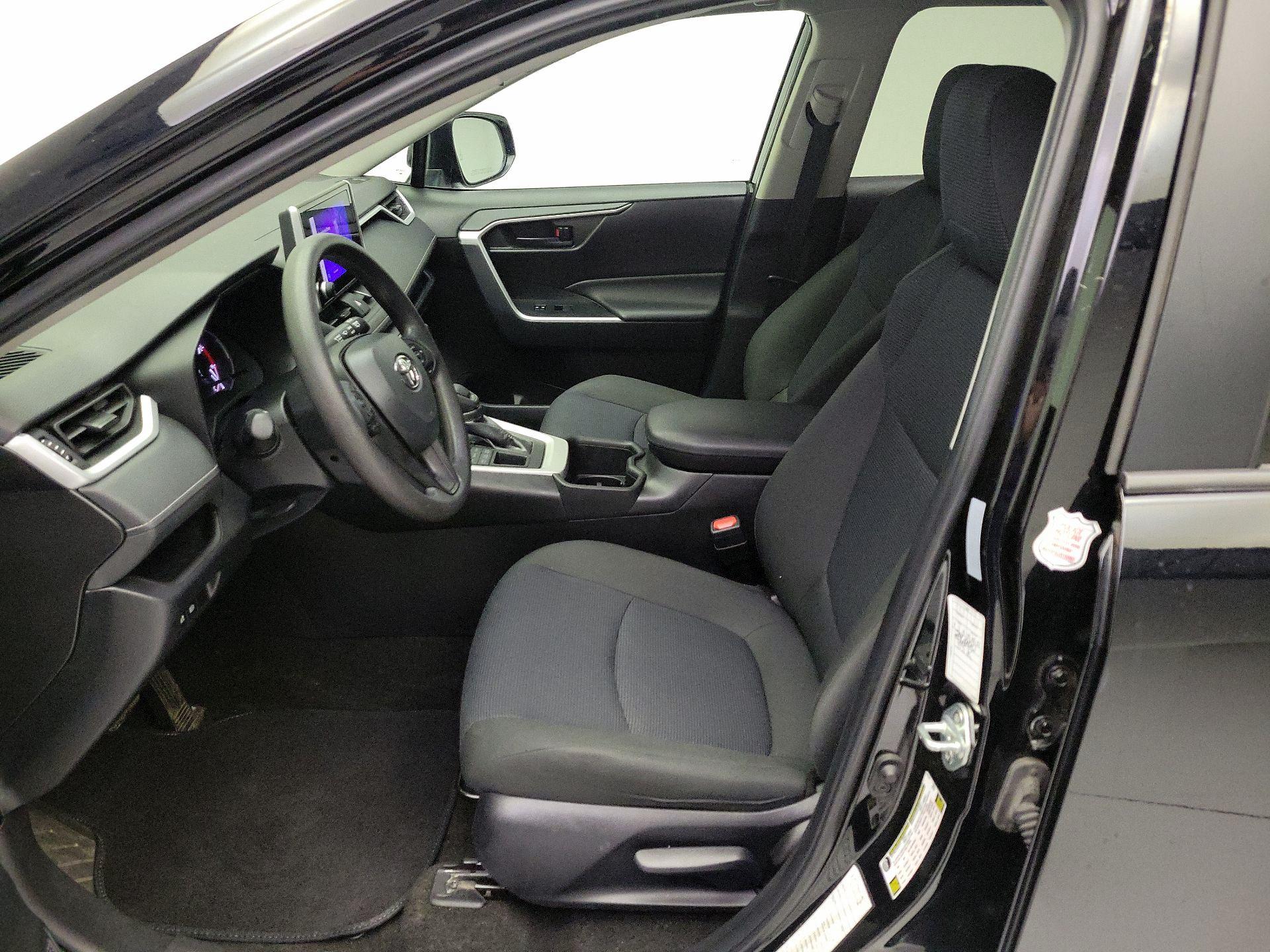 Thumbnail: 2024 Toyota RAV4 - 11