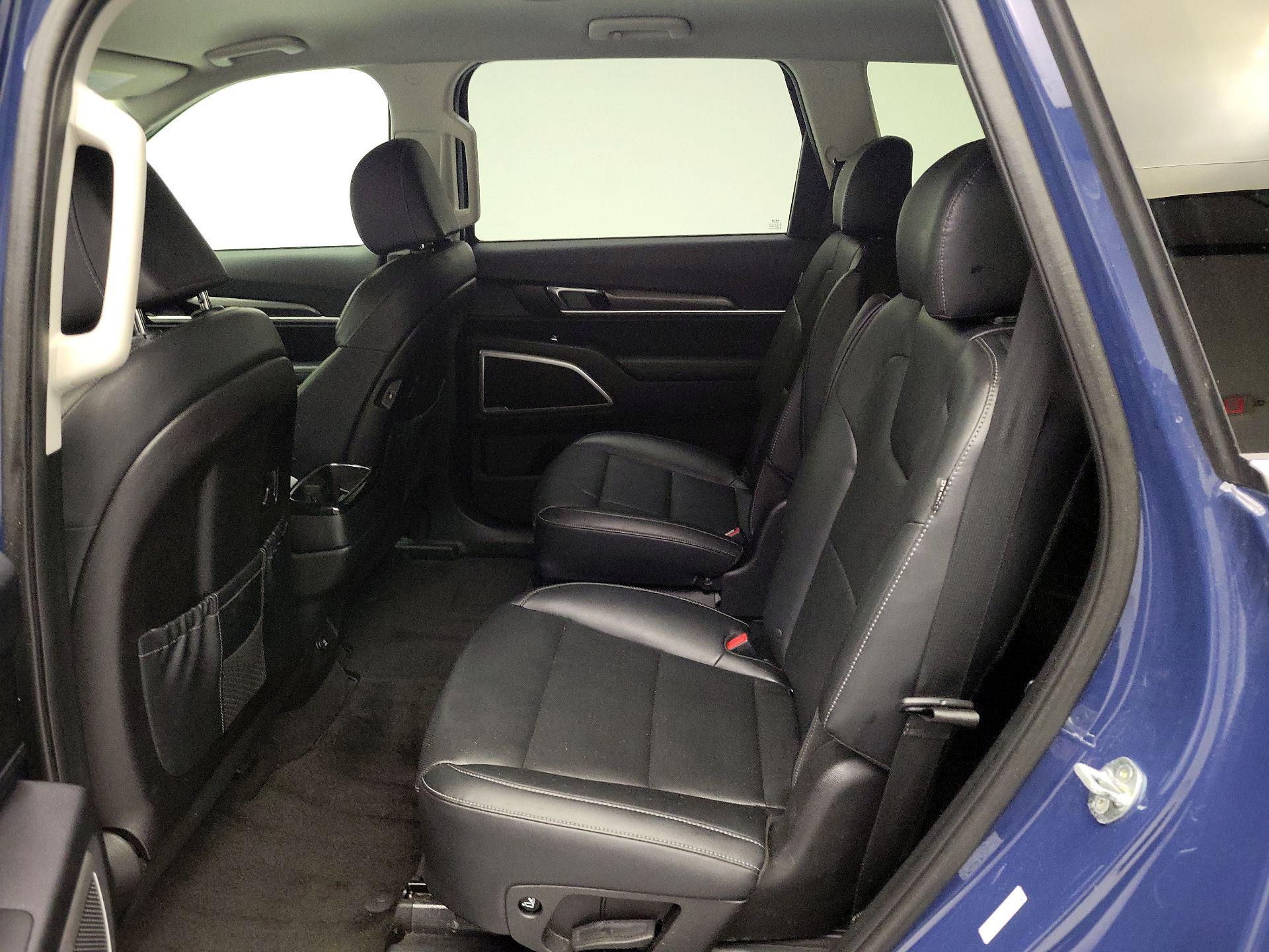 Thumbnail: 2023 Kia Telluride - 20